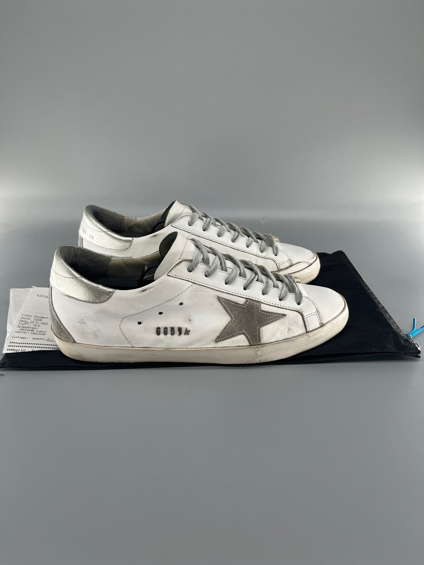 Golden Goose Superstar Sneaker | 42