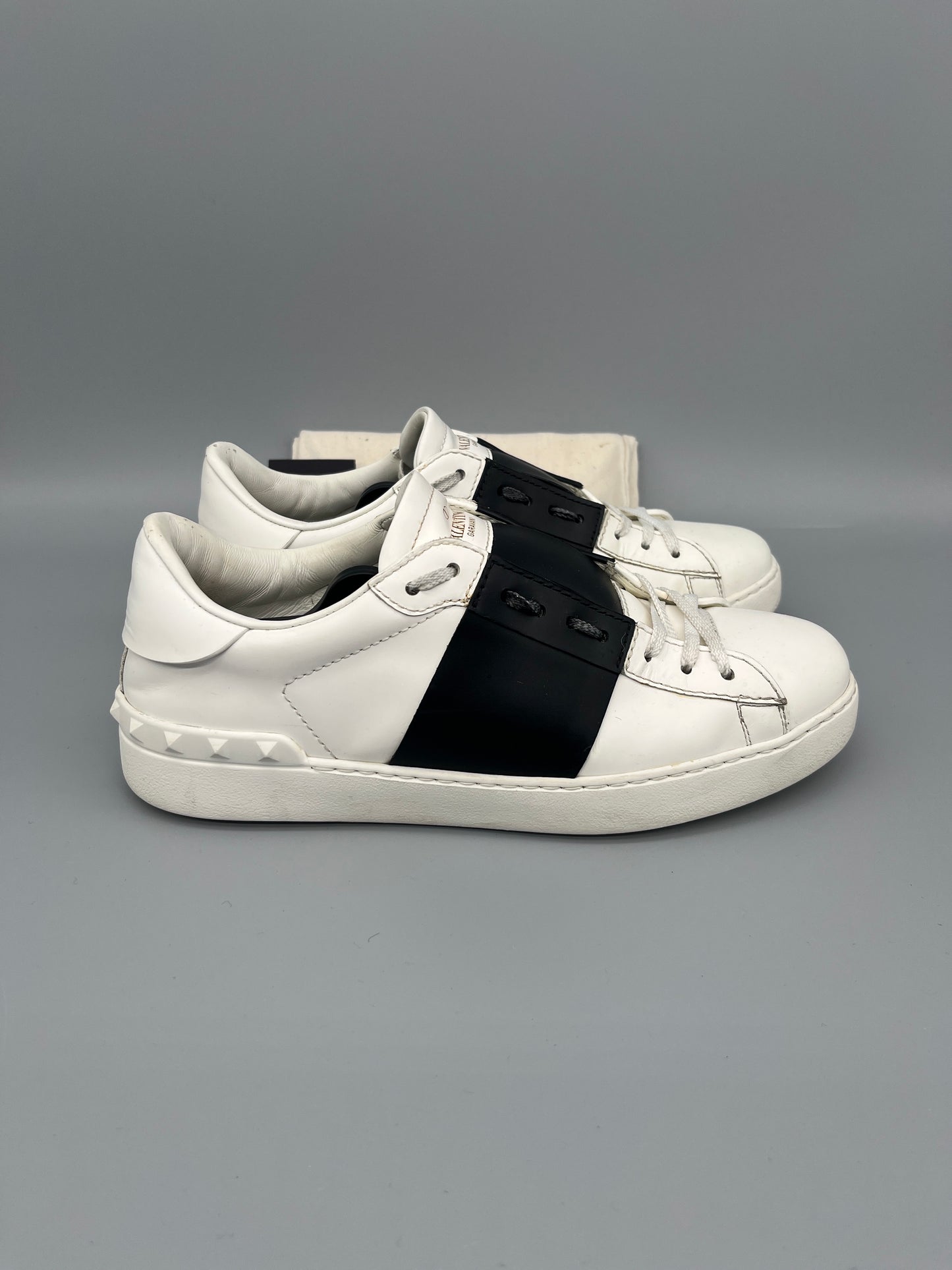 Valentino Open Sneaker Black | 40