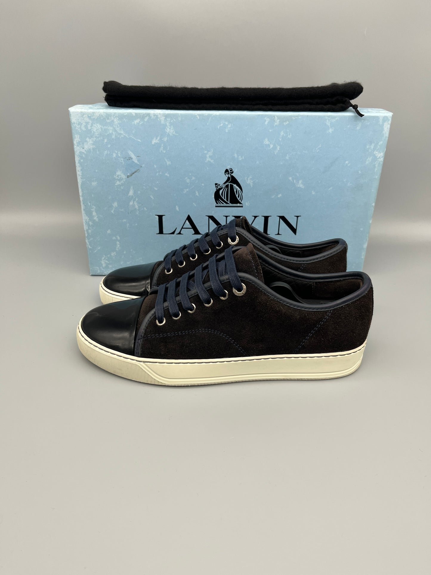 Lanvin DBB1 Cap Toe sneakers i mocka, storlek 39 – äkta designerskor
