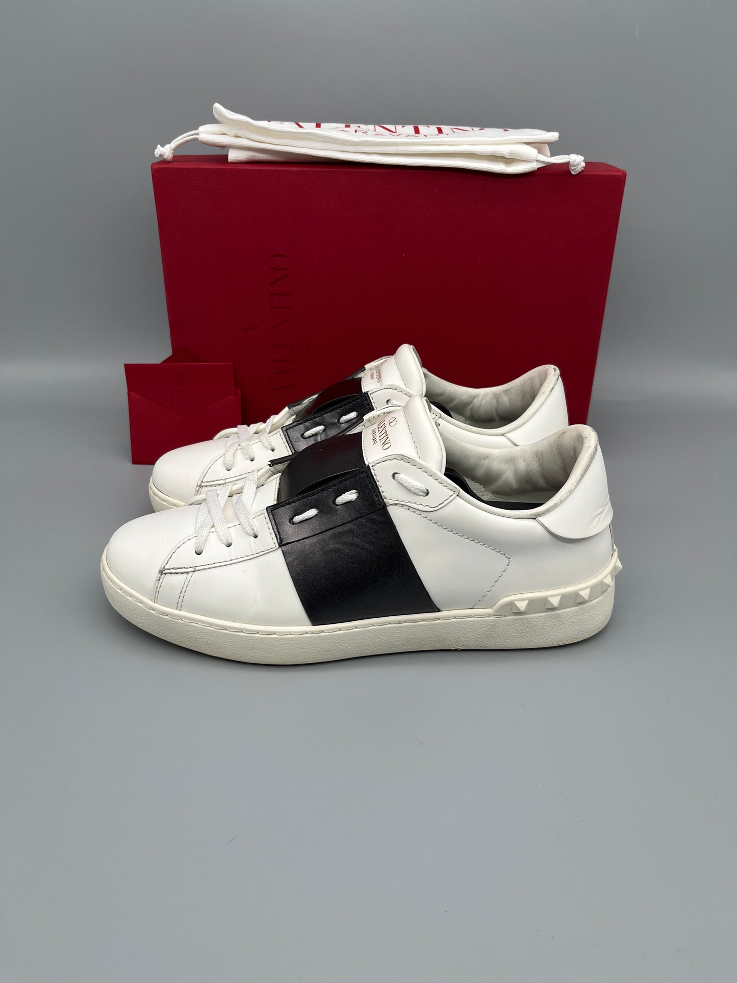 Valentino Open Sneaker Metallic Black | 39.5
