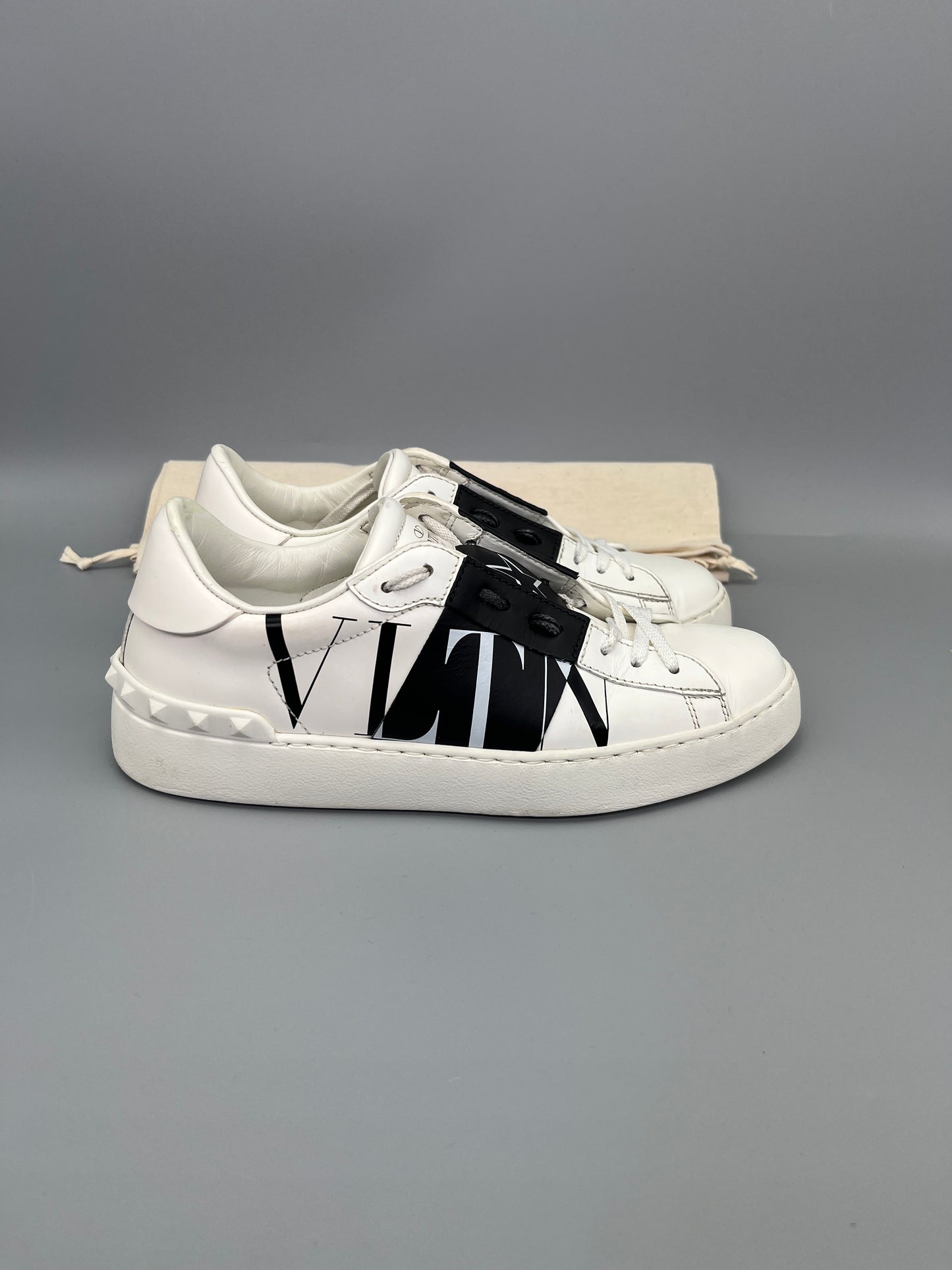 Valentino Open VLTN Black | 37