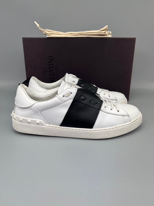 Begagnade Valentino Open – guide till äkta lyxsneakers till rätt pris