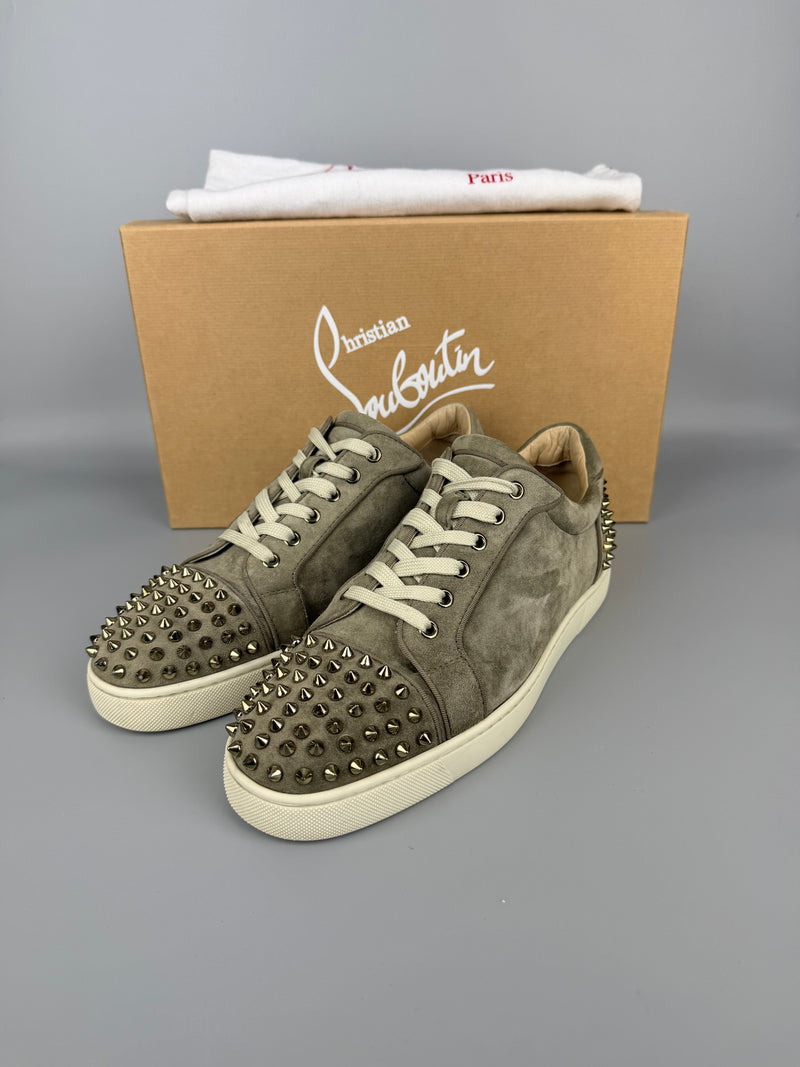 Christian Louboutin Seavaste Spikes Sneaker Beige | 42.5