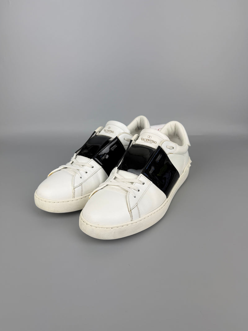 Valentino Open Sneaker Patent Black | 44