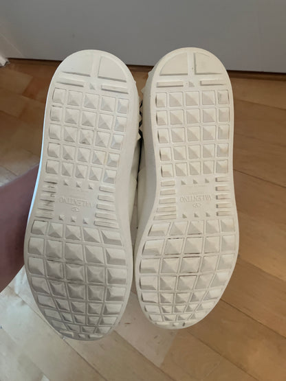 Valentino 41