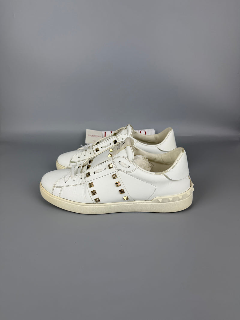 Valentino Open Rockstud Untitled Sneaker White | 42