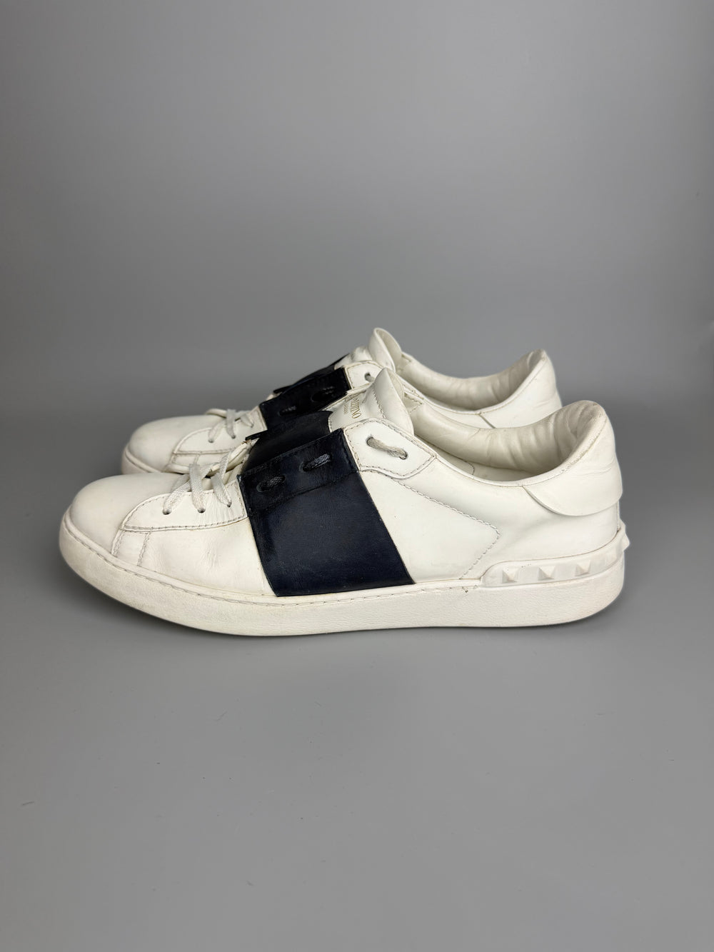 Valentino Open Sneaker Navy | 45
