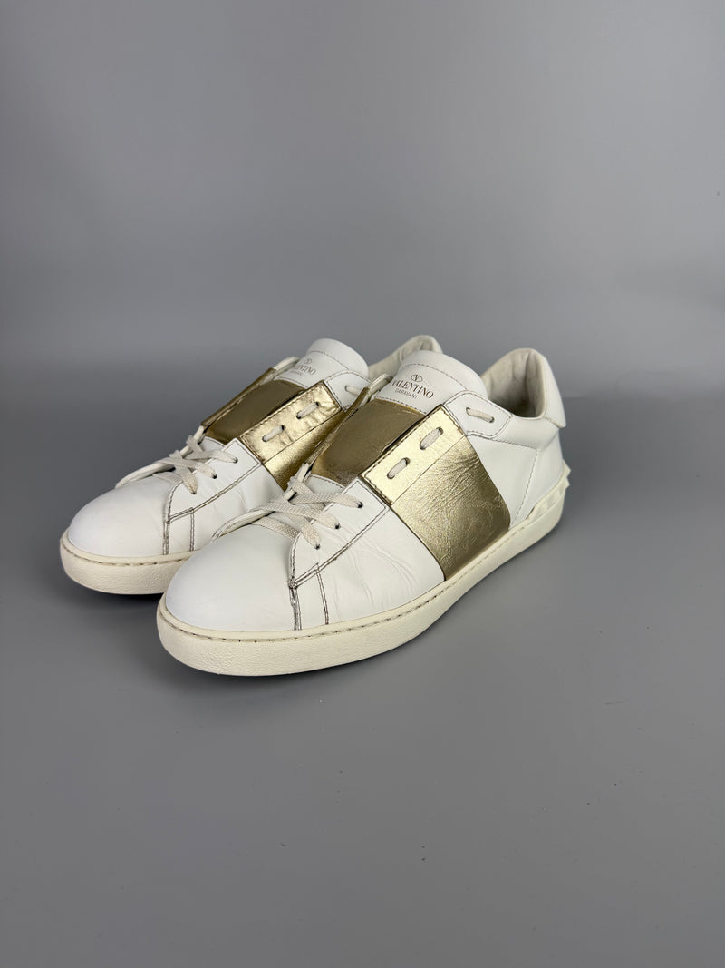 Valentino Open Sneaker Gold | 44