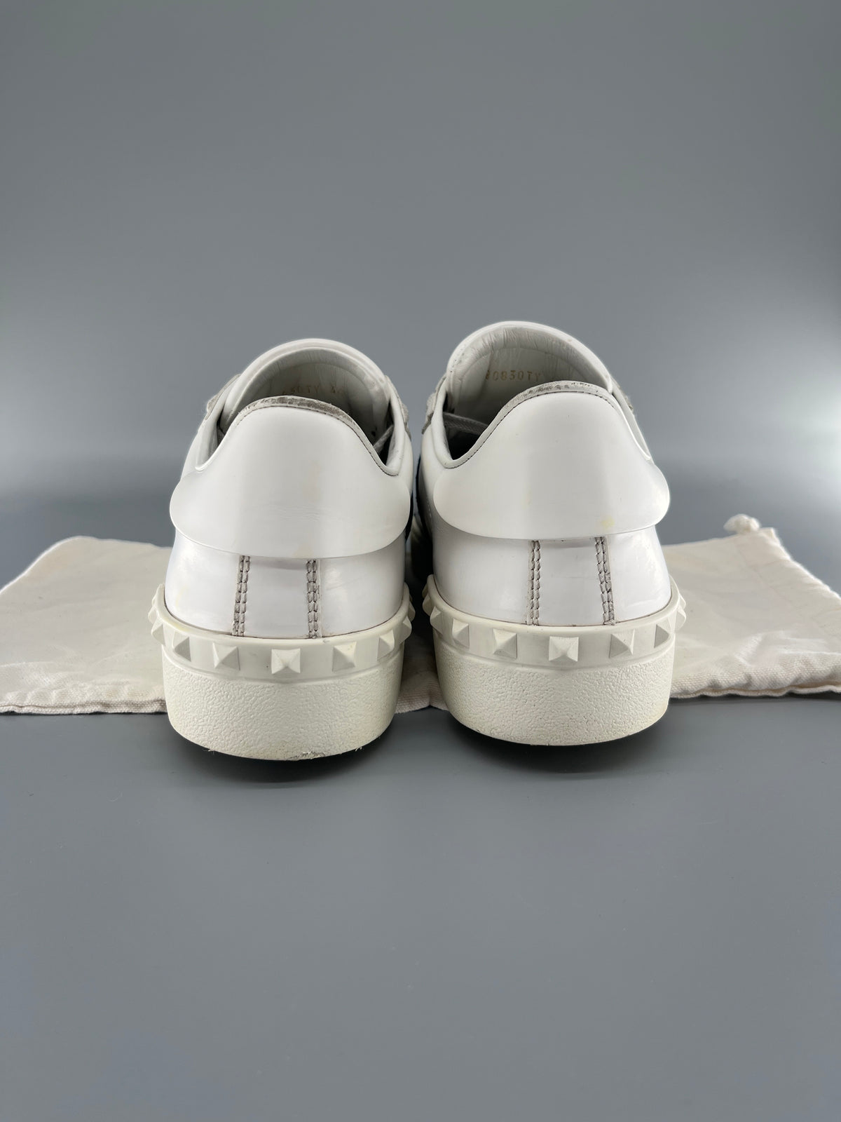 Valentino Open Sneaker Navy | 44