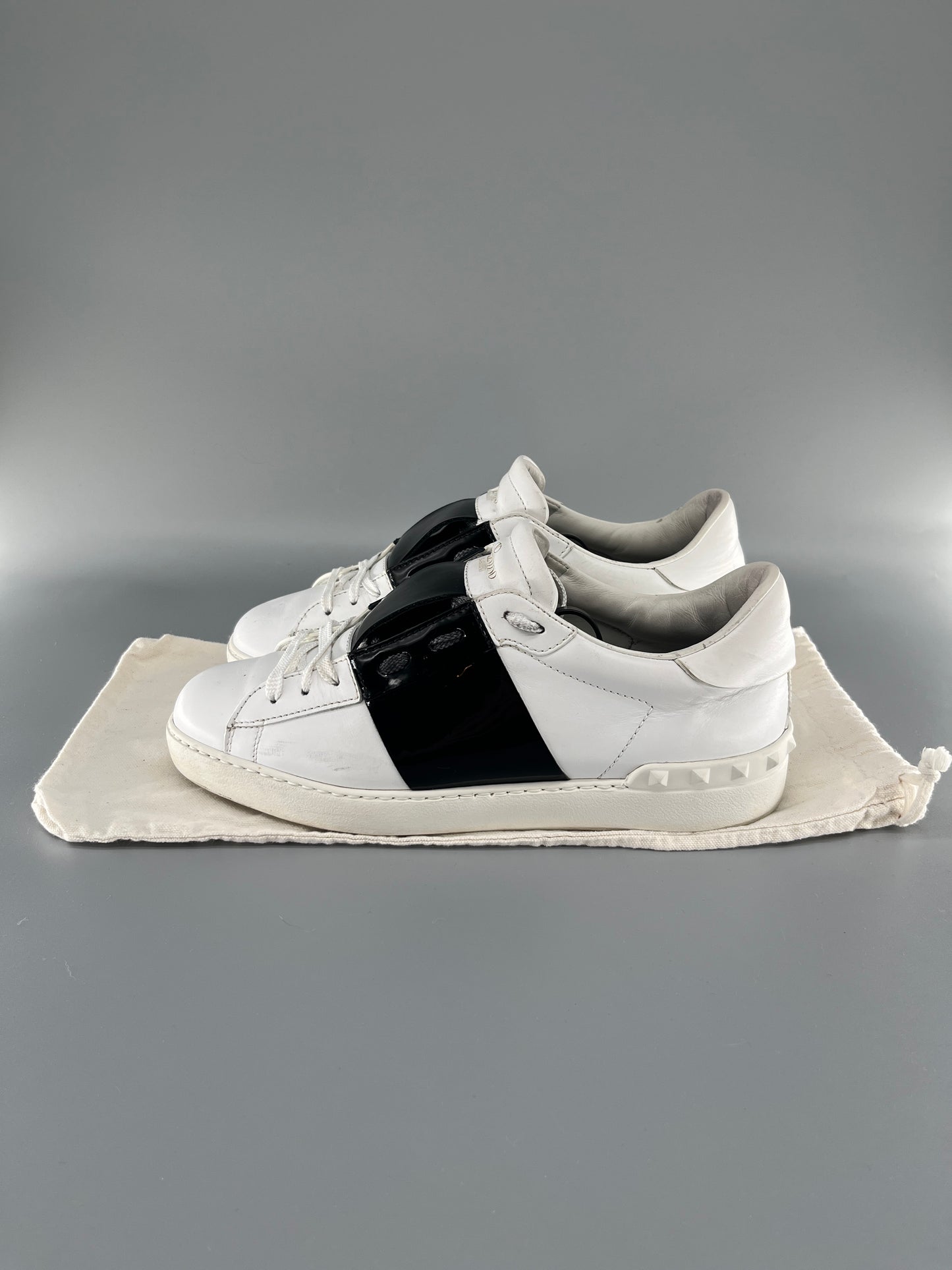 Valentino Open Sneaker Patent Black | 40.5