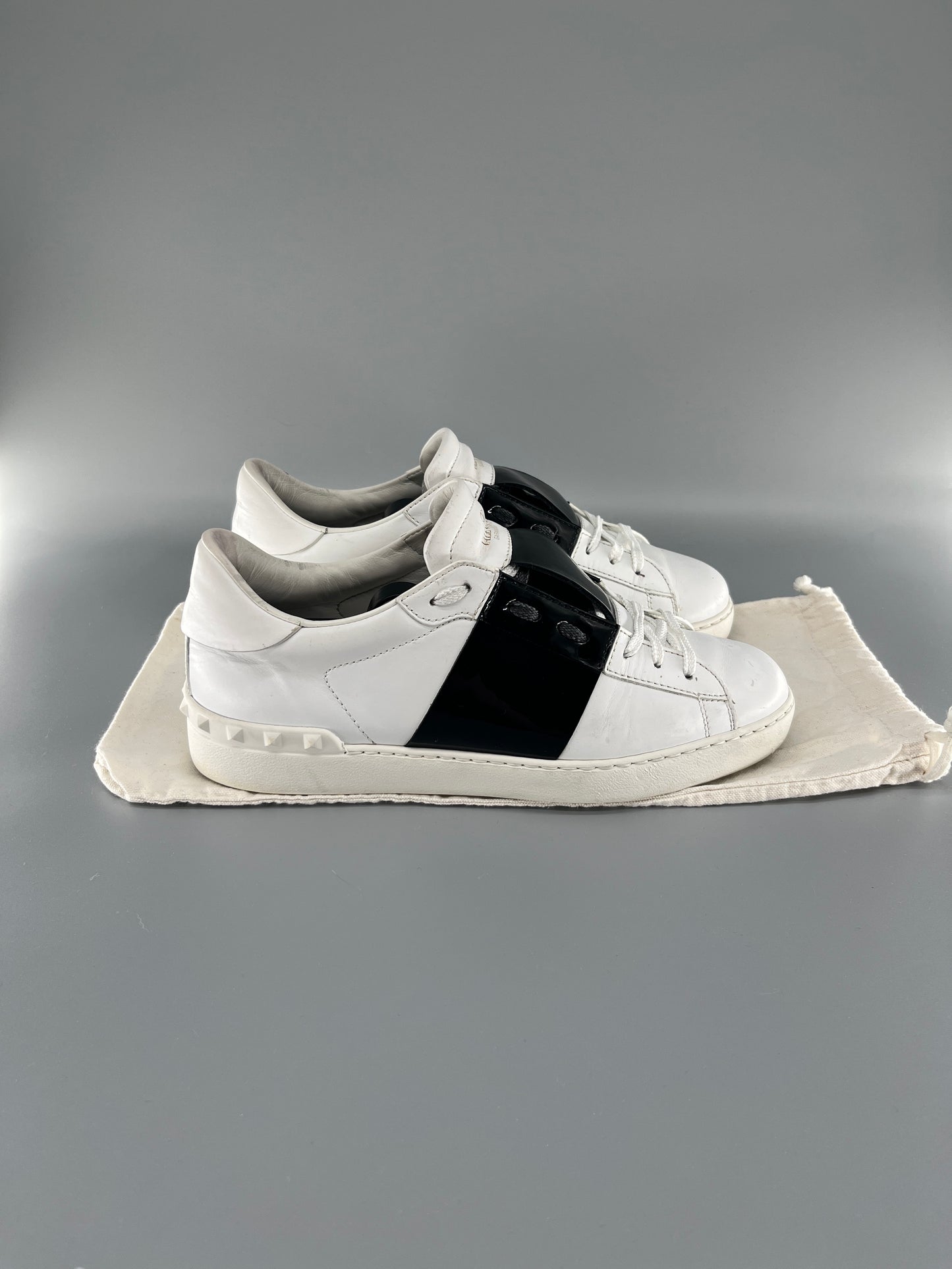 Valentino Open Sneaker Patent Black | 40.5