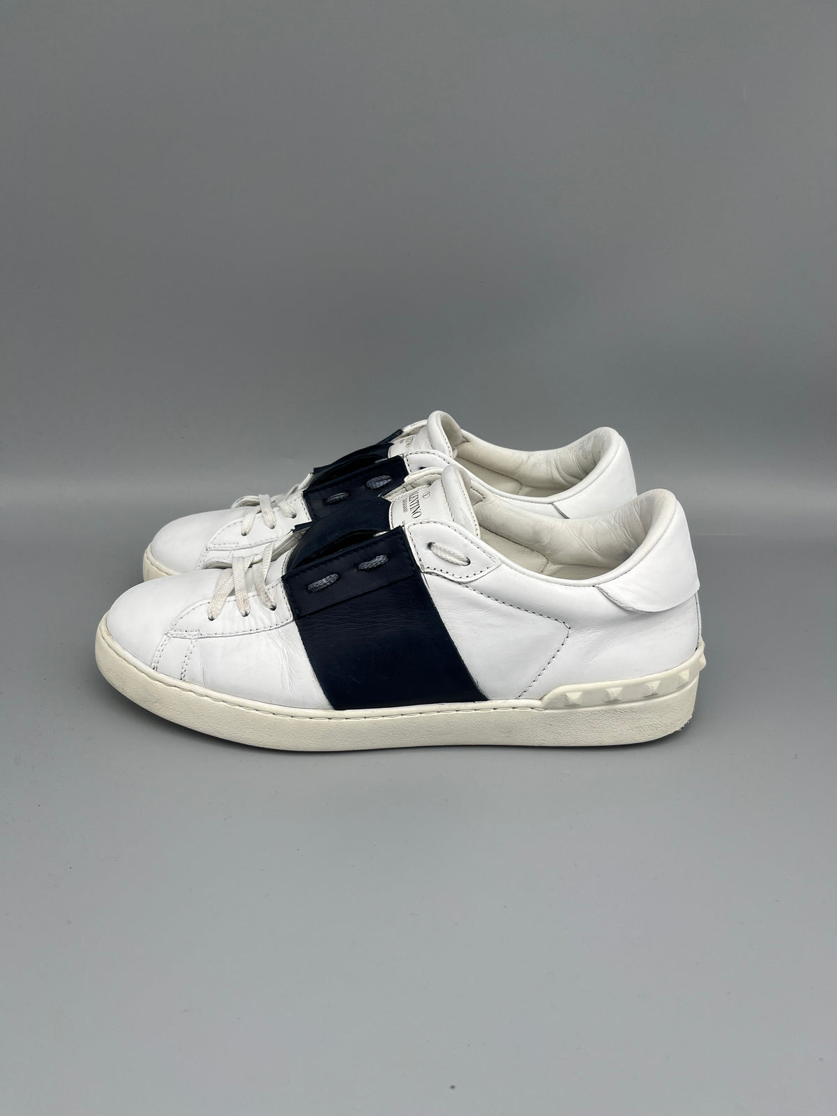 Valentino Open Sneaker Navy | 43