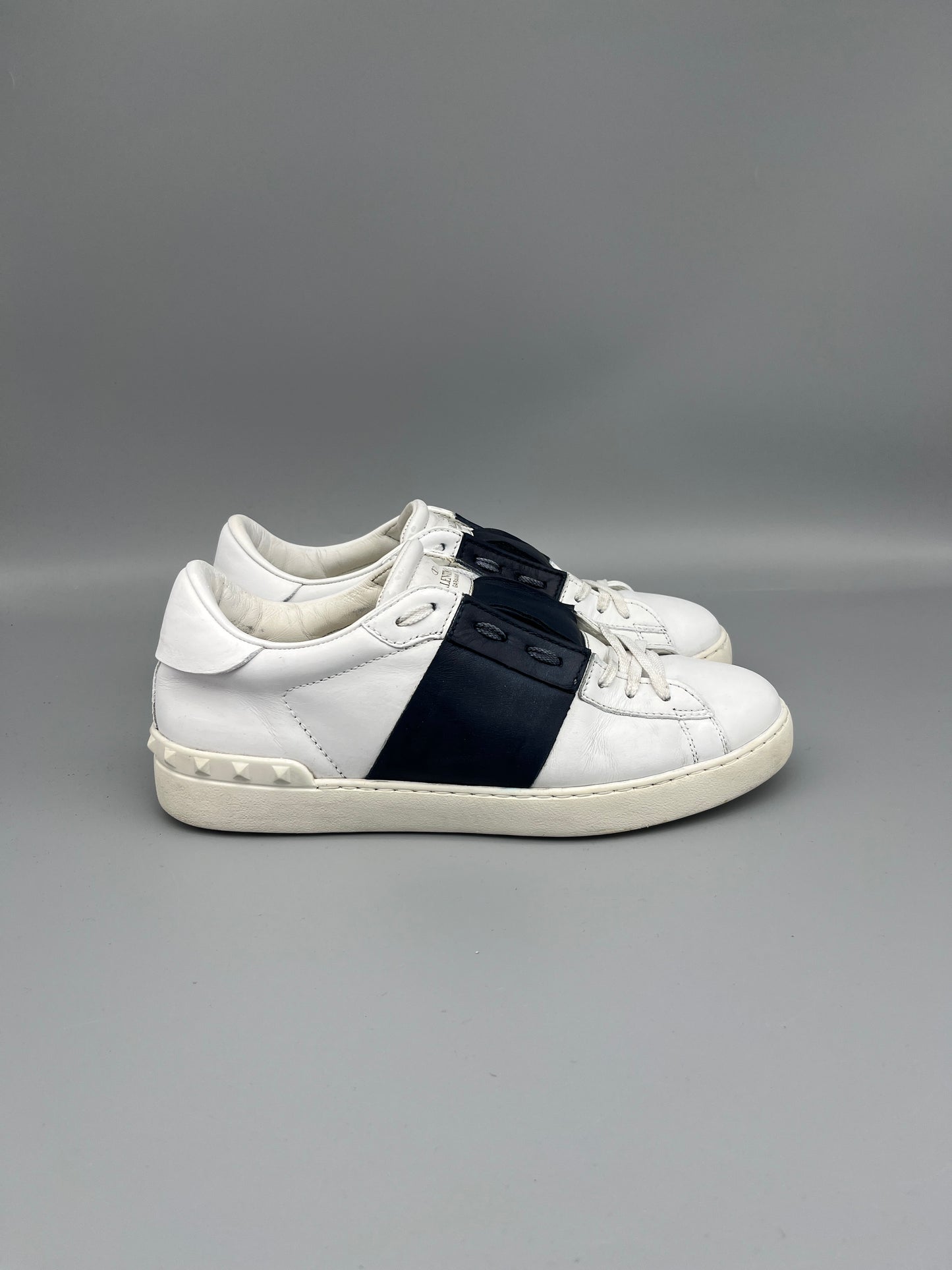 Valentino Open Sneaker Navy | 43