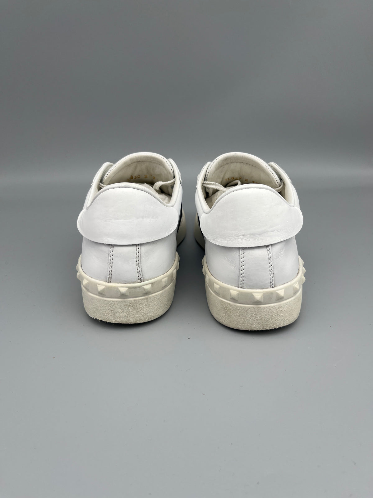 Valentino Open Sneaker Navy | 43