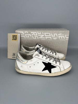 Golden Goose Superstar Sneaker | 40