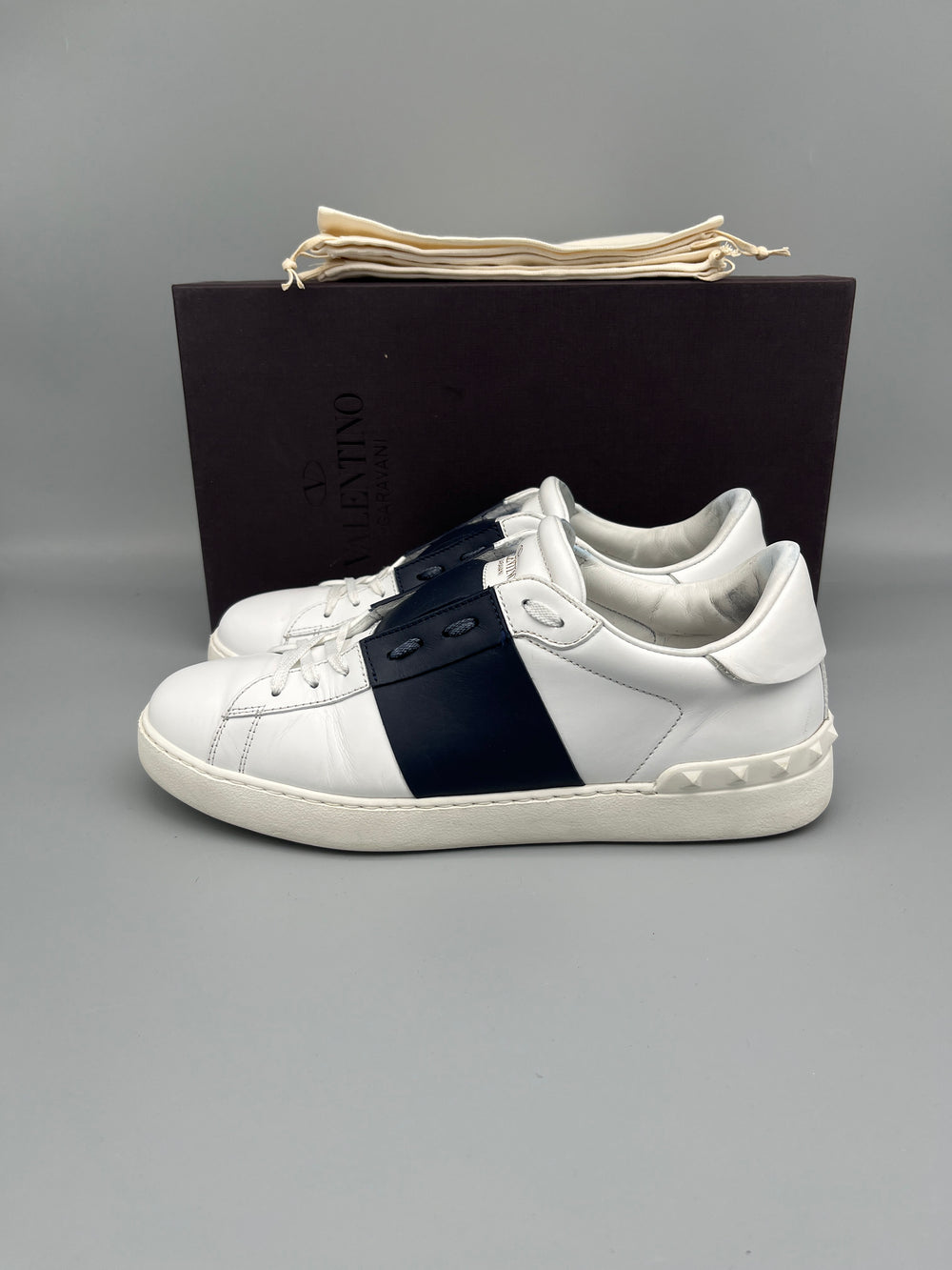 Valentino Open Sneaker Navy | 43