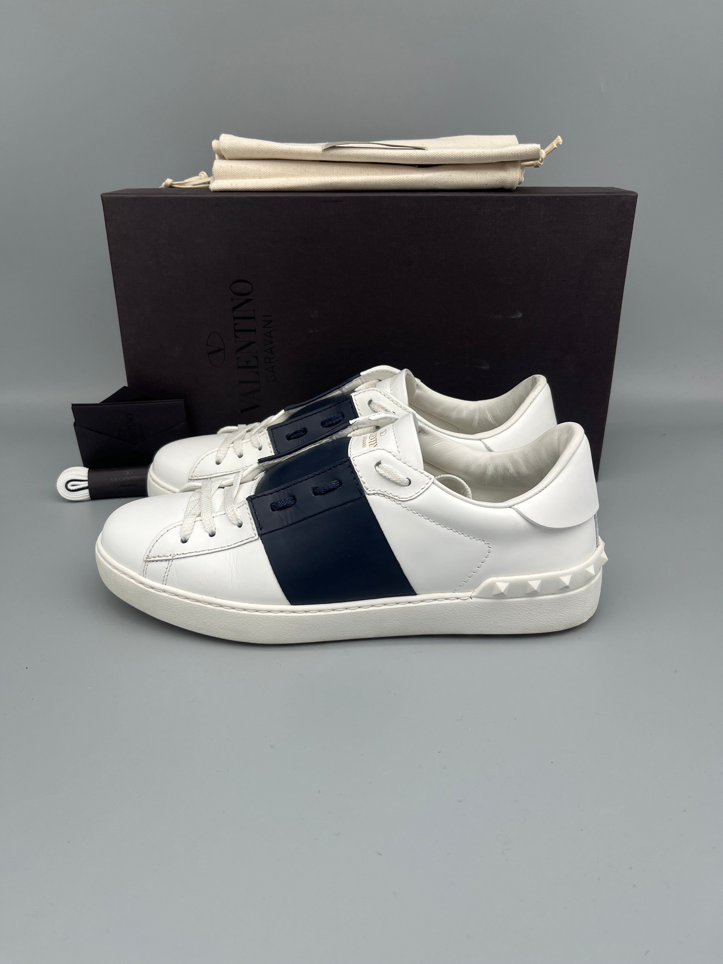 Valentino Open Sneaker Navy | 41