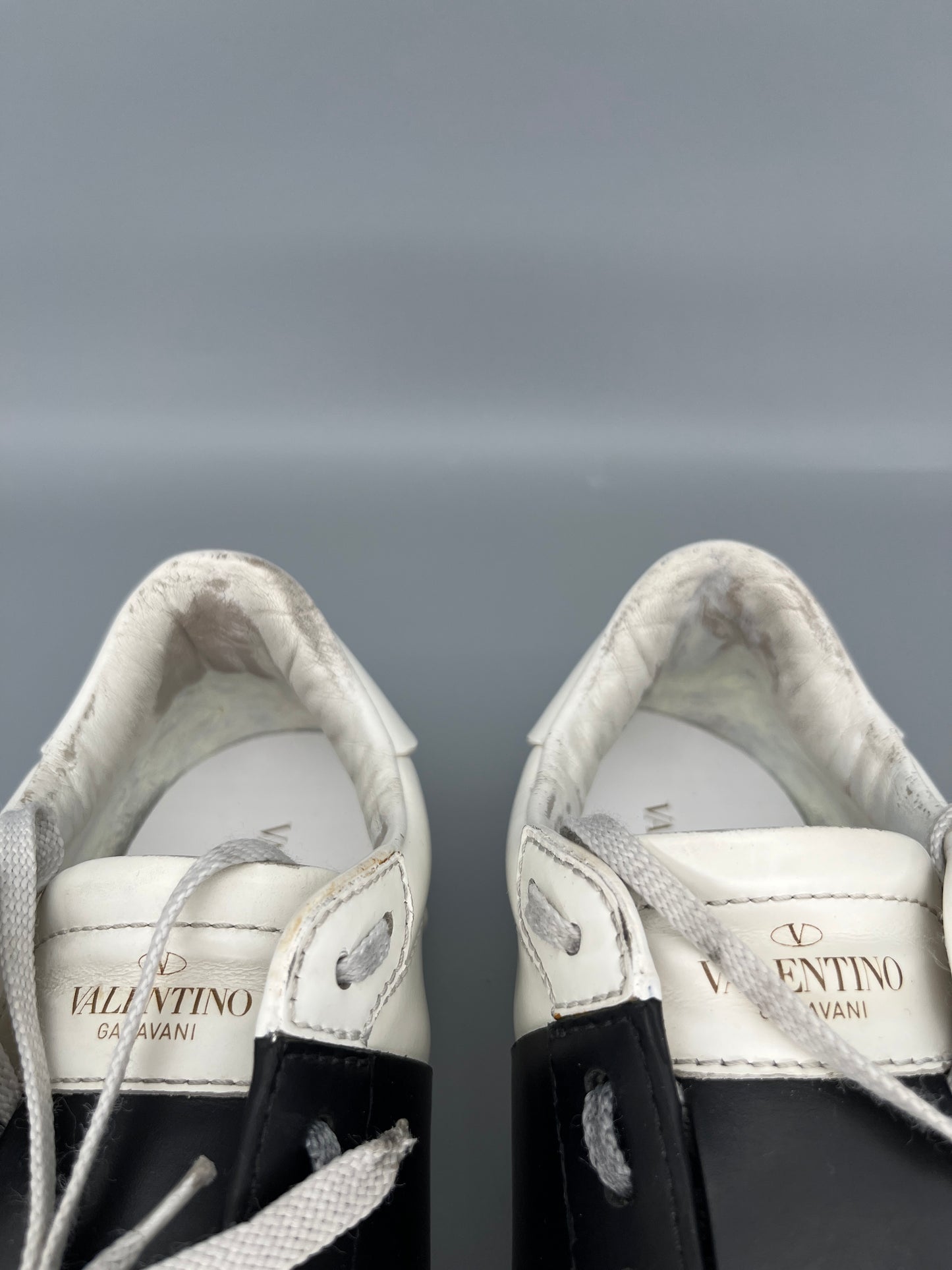 Valentino Open Black | 40.5