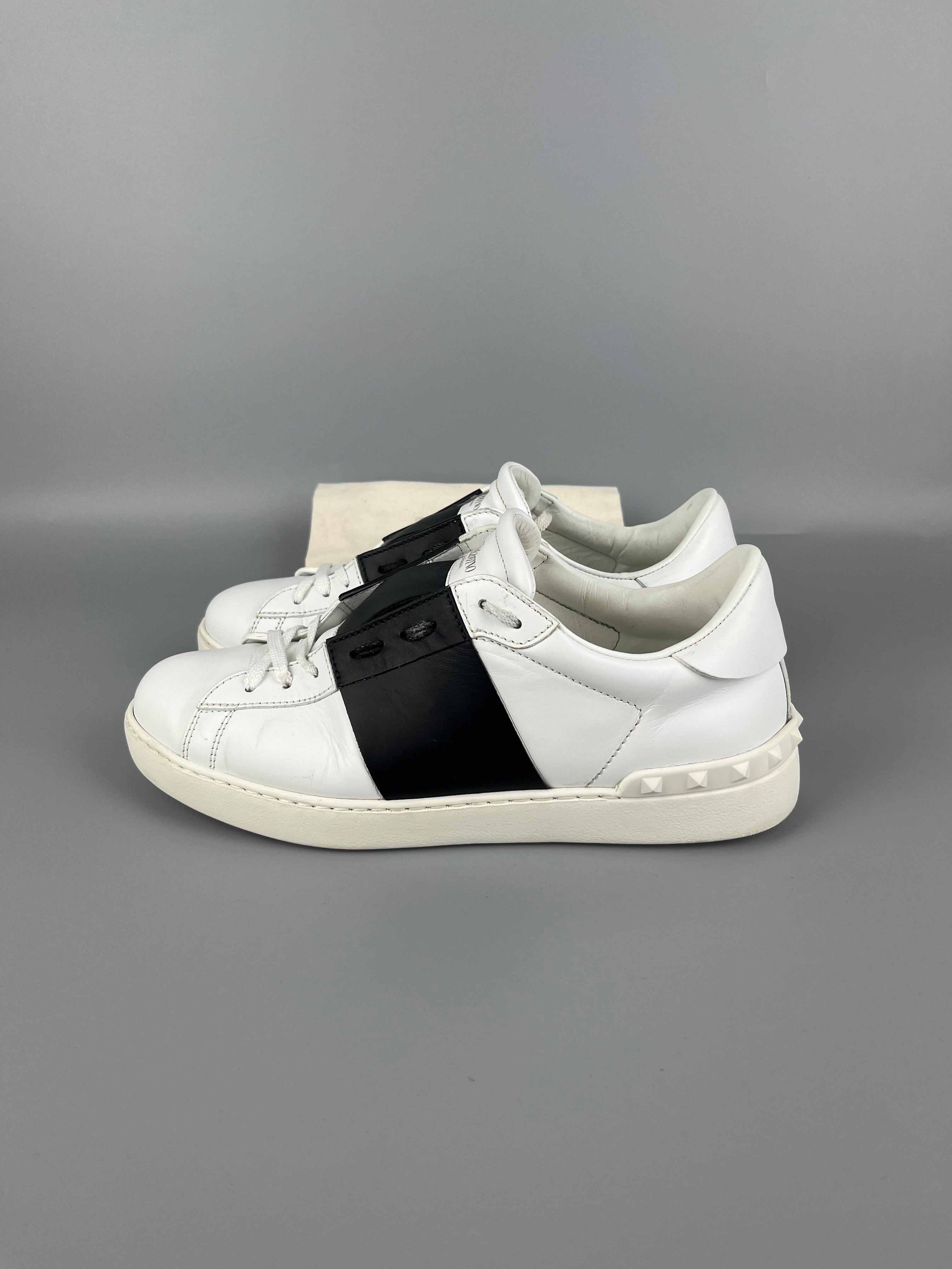 Valentino Open Sneaker Black | 42.5
