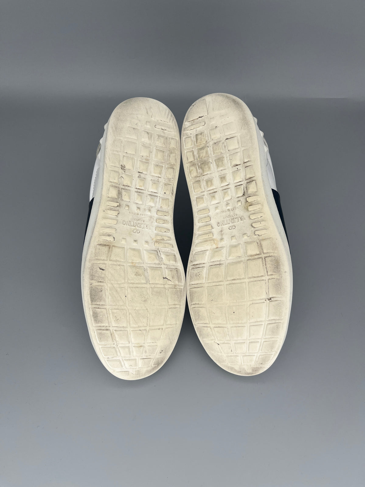 Valentino Open Sneaker Navy | 43