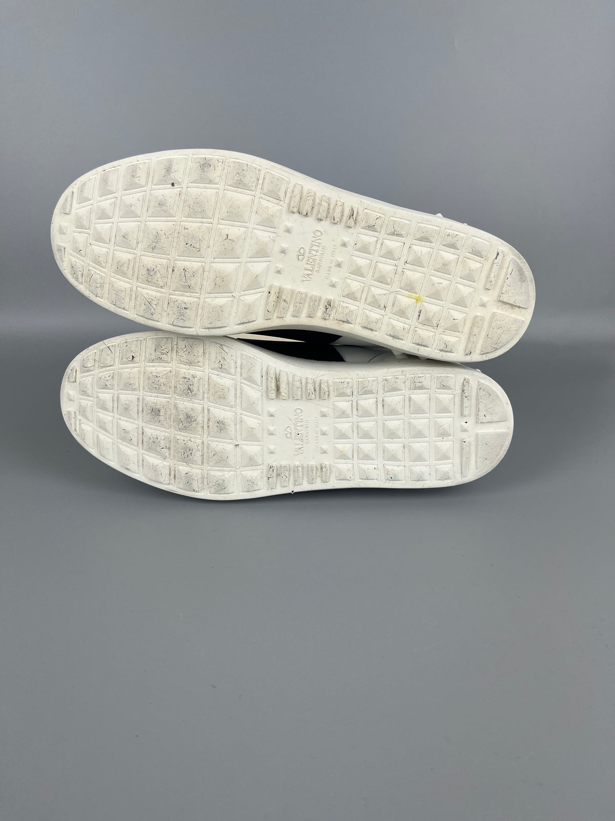 Valentino Open Sneaker Navy | 42