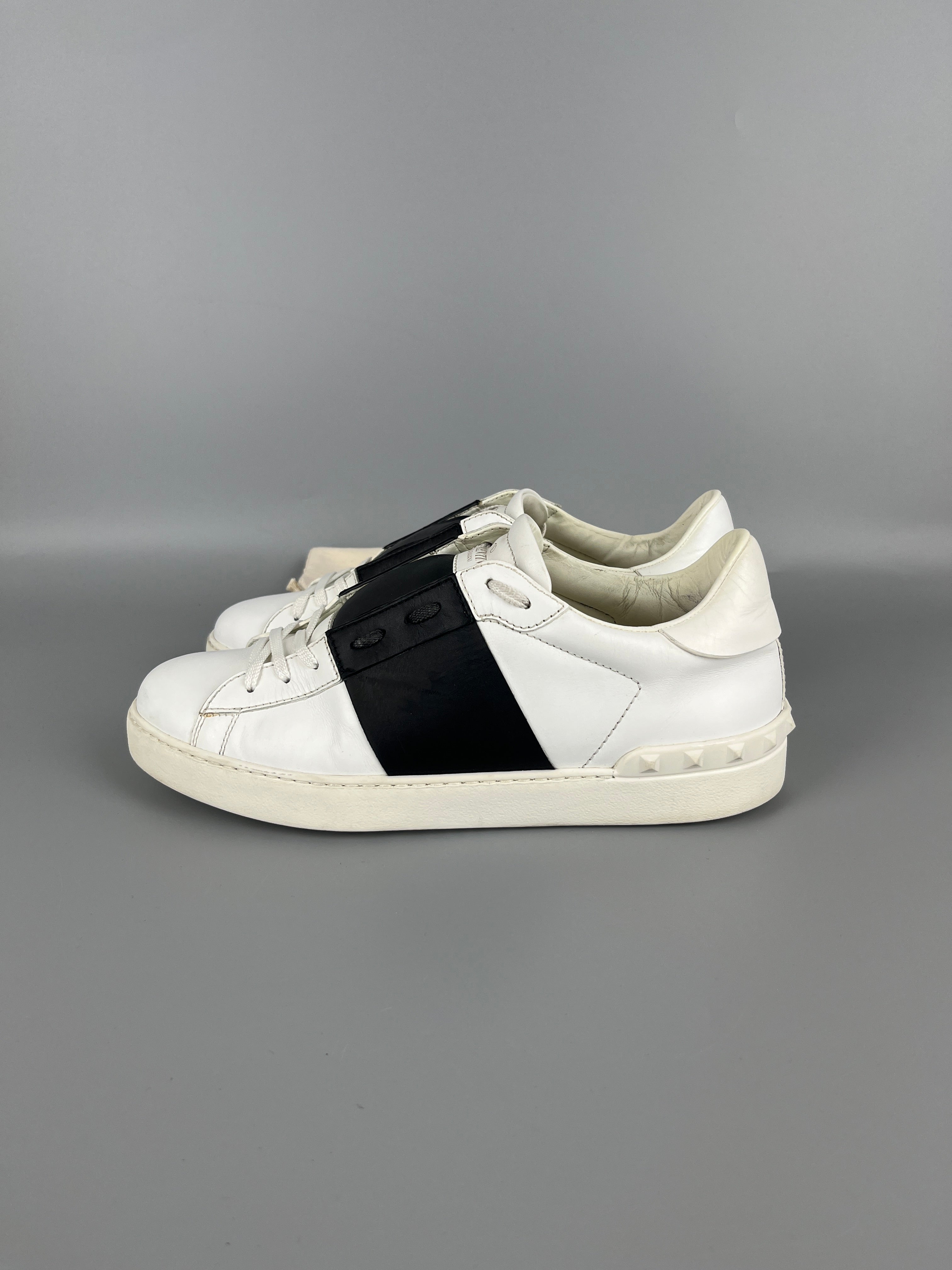 Valentino Open Sneaker Black | 42