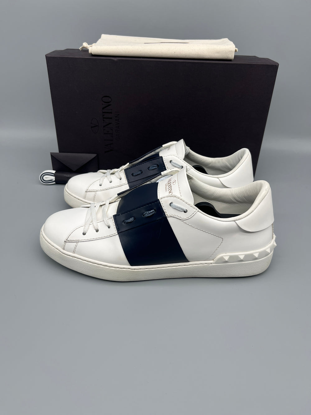 Valentino Open Sneaker Navy | 43