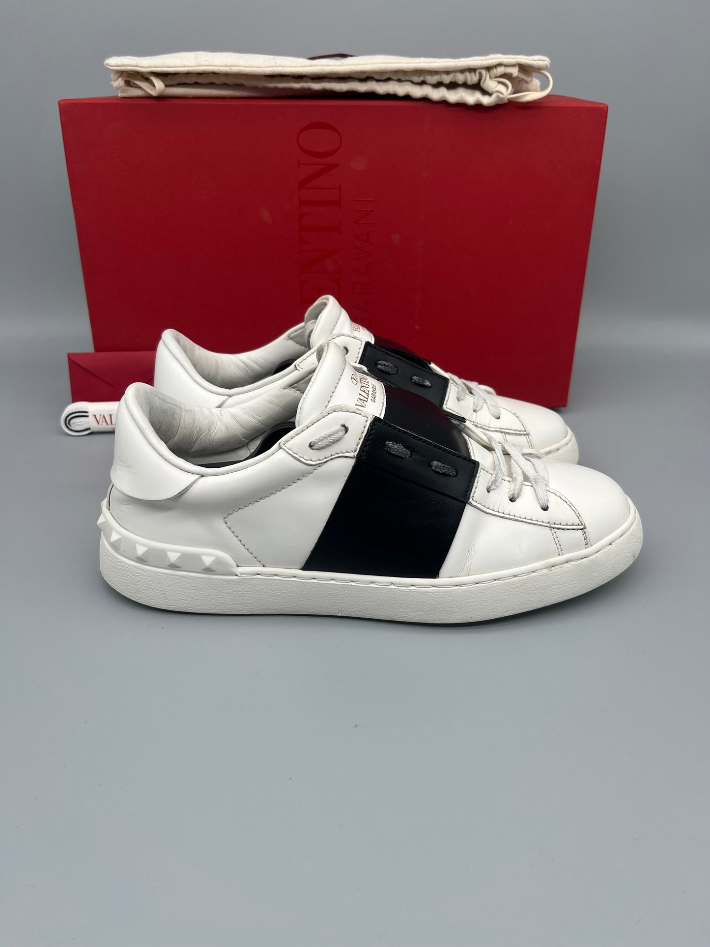 Valentino Open Sneaker Black | 39