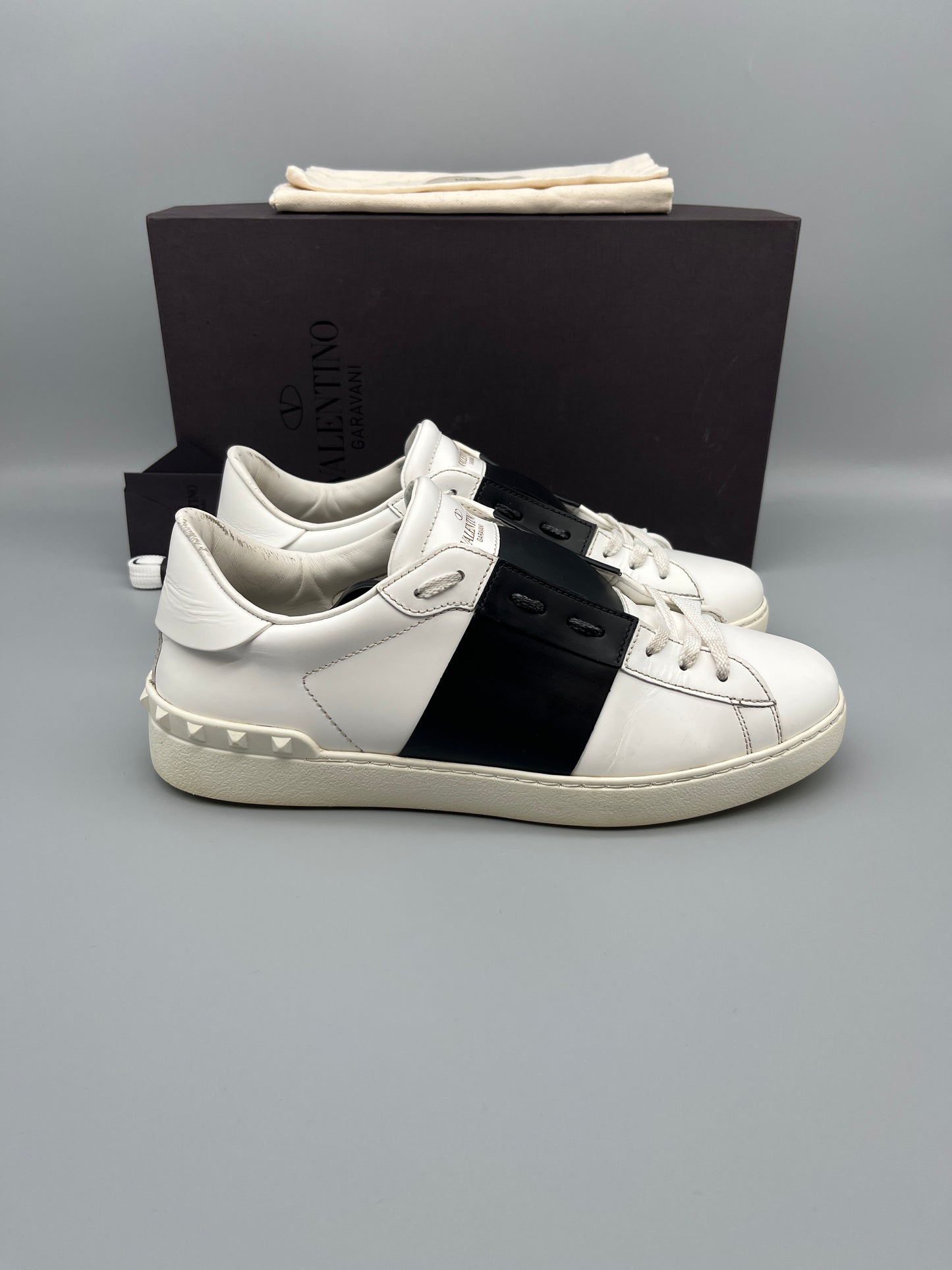 Valentino Open Sneaker Black | 42