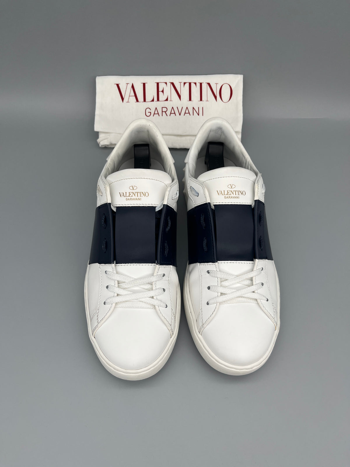 Valentino Open Sneaker Navy | 42