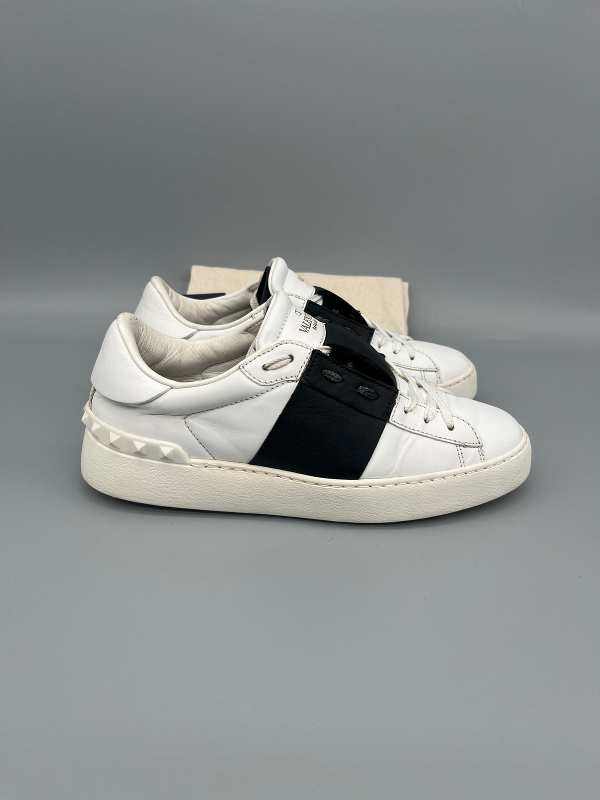 Valentino Open Sneaker Black | 37.5