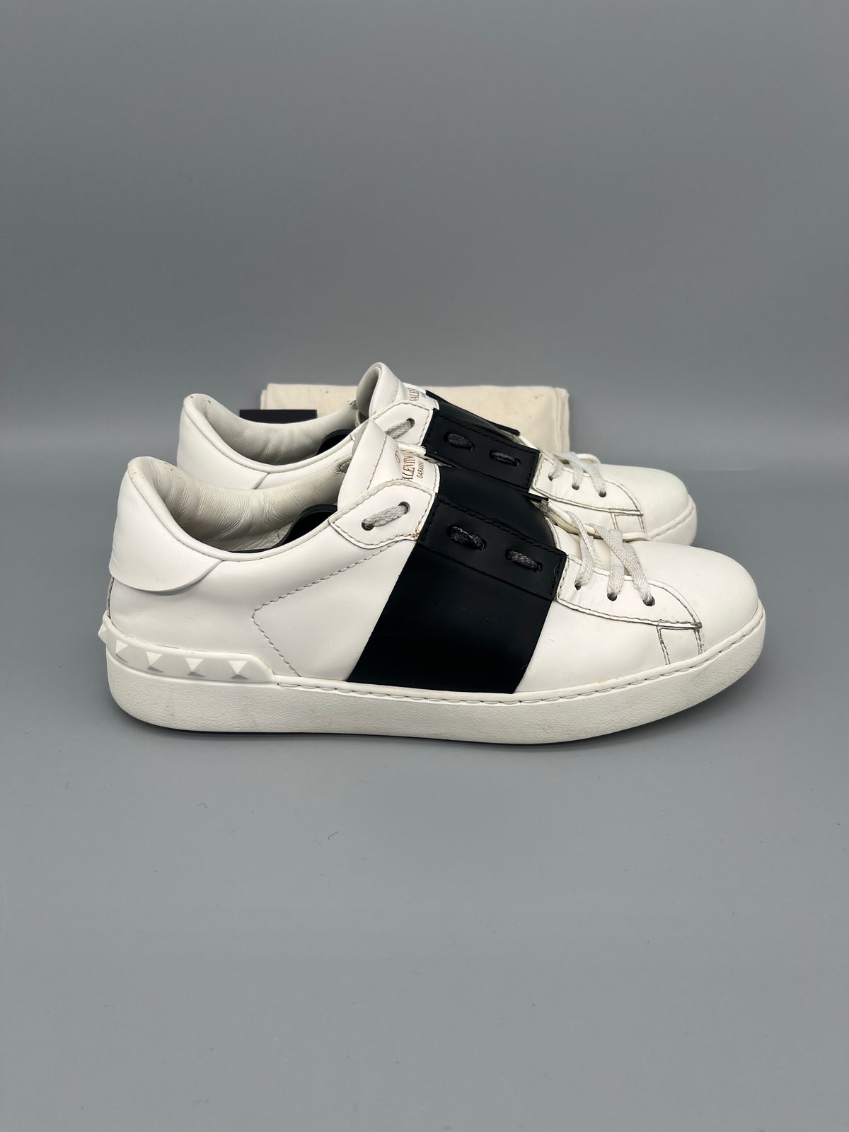 Valentino Open Sneaker Black | 40