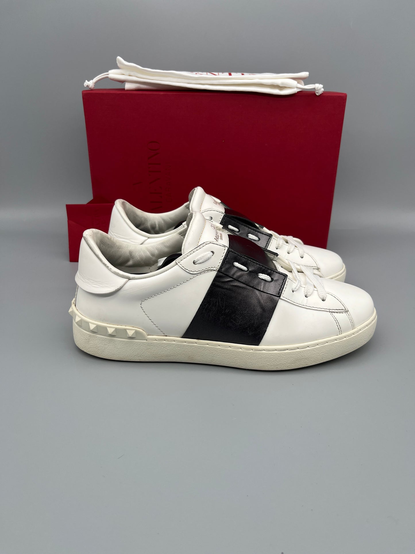Valentino Open Sneaker Metallic Black | 39.5