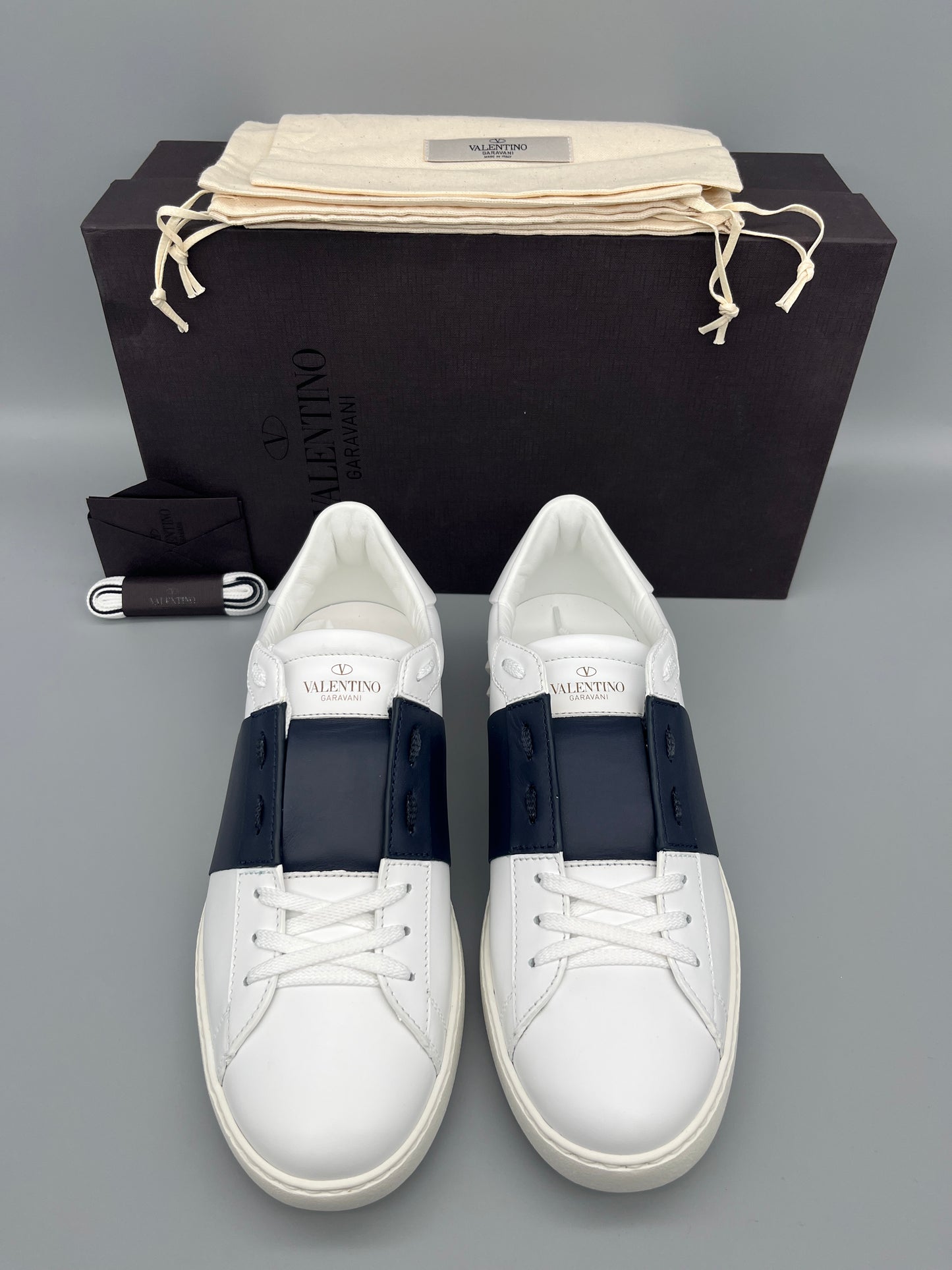 Valentino Open Sneaker Navy | 41