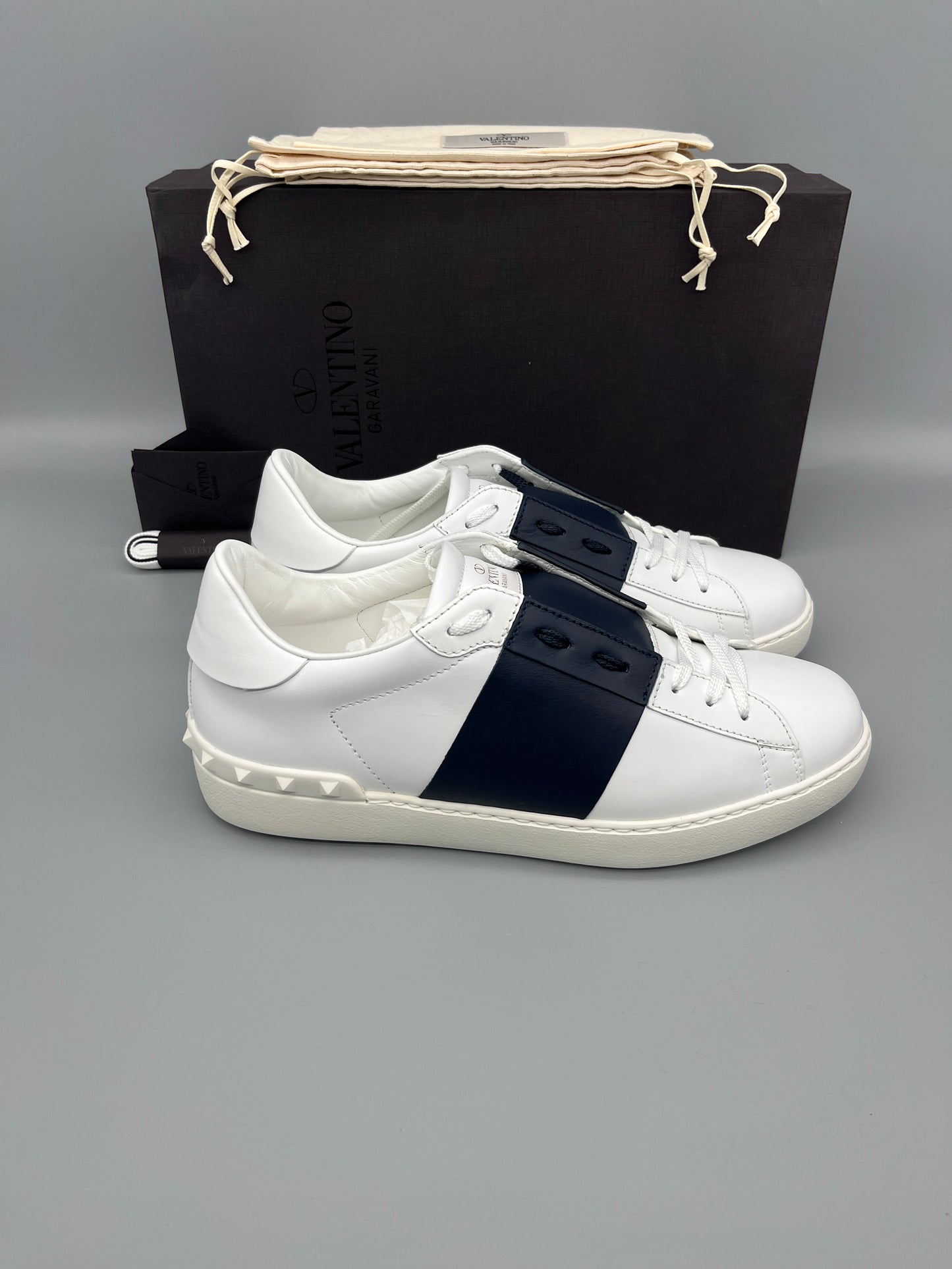 Valentino Open Sneaker Navy | 41