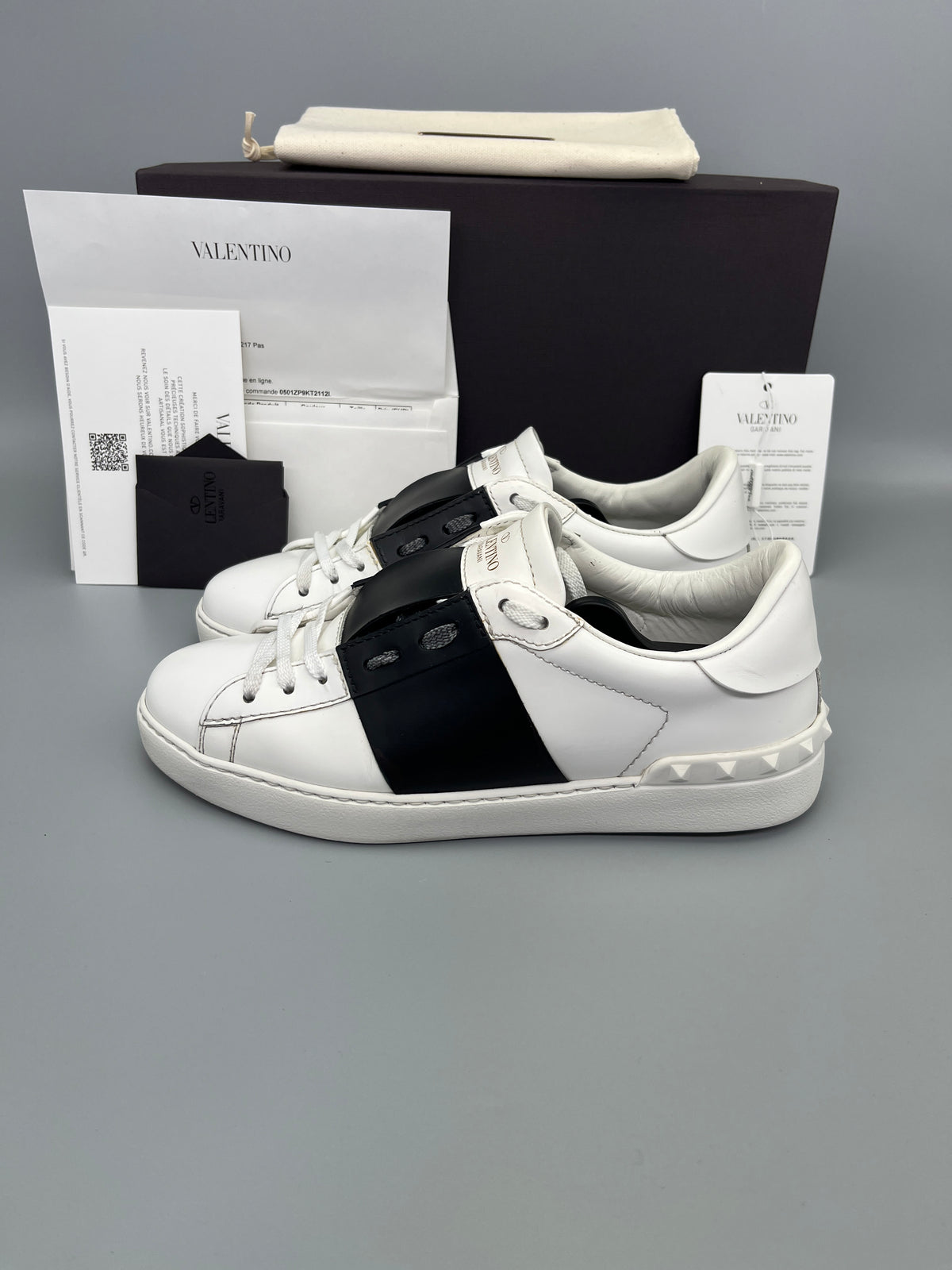 Valentino Open Sneaker Black | 40