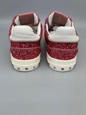 Handla Valentino Garavani Flycrew Pink Glitter online | Smidigt och enkelt på nätet - The Grand Archive |