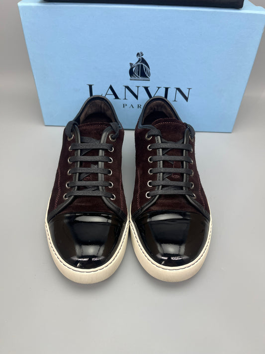 Handla Lanvin Dbb1 Patent Cap Toe Sneaker online | Smidigt och enkelt på nätet - The Grand Archive |