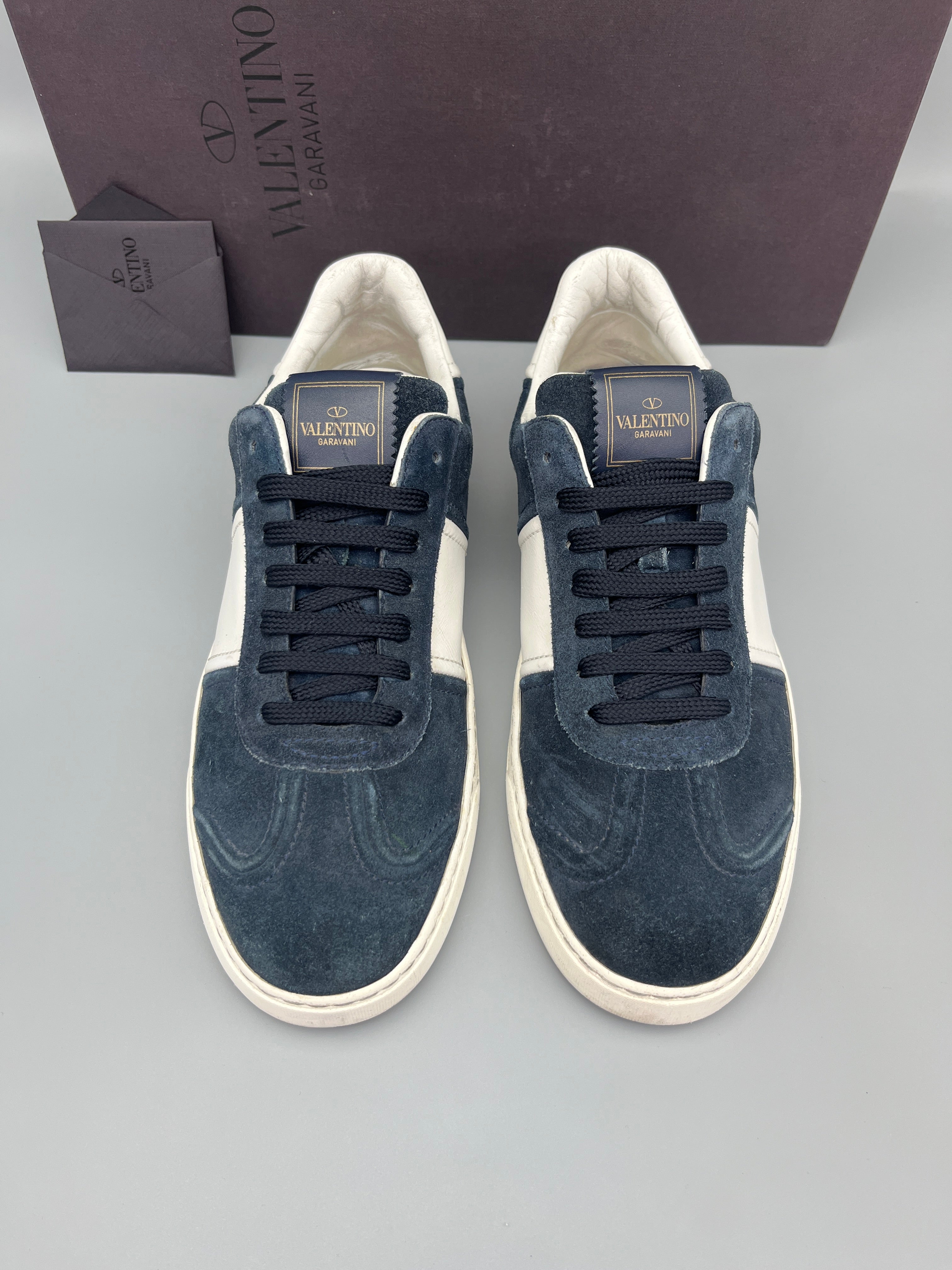 VALENTINO GARAVANI スエード スニーカー ネイビー 41 Valentino Flycrew Sneaker Navy | 41 – The Grand Archive