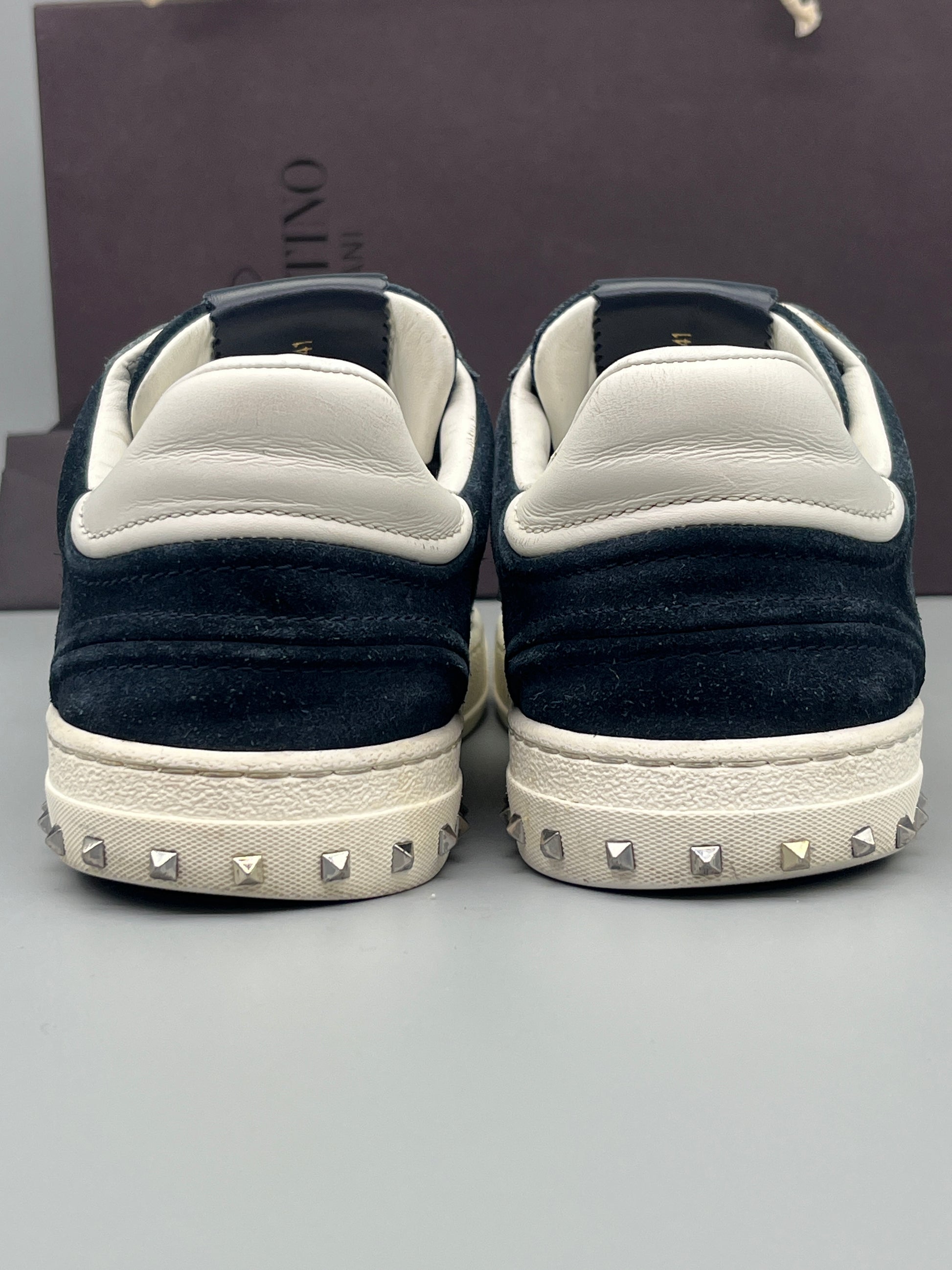 Handla Valentino Flycrew Sneaker Navy online | Smidigt och enkelt på nätet - The Grand Archive |