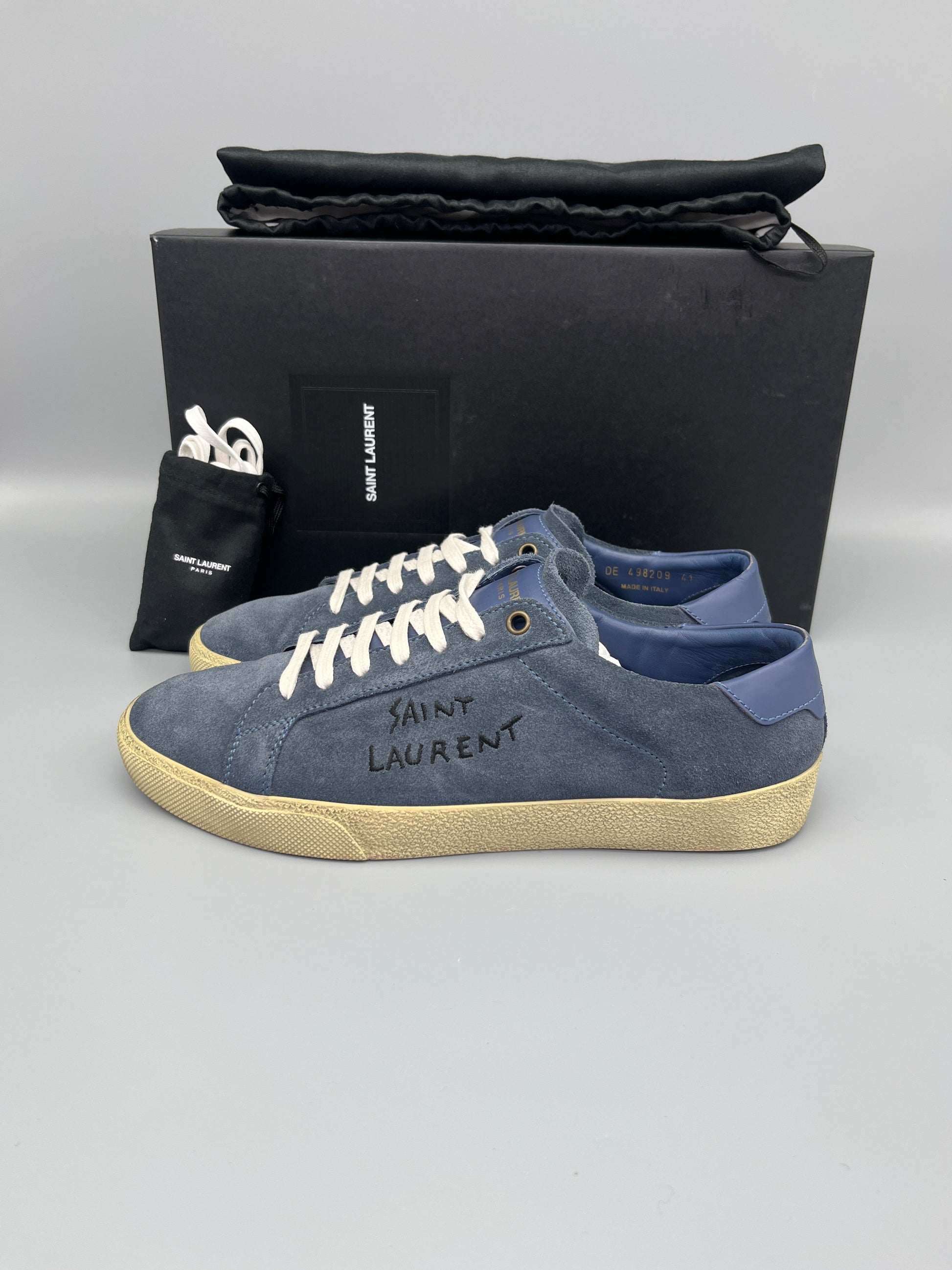 Handla Saint Laurent SL/06 Sneaker online | Smidigt och enkelt på nätet - The Grand Archive |