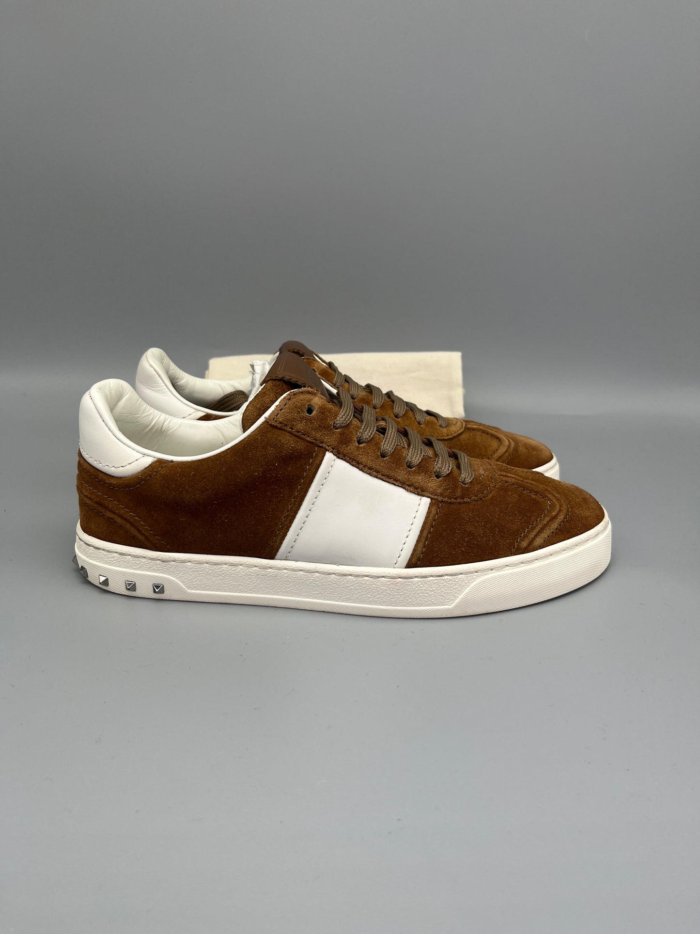 Valentino Flycrew Sneaker Beige | 39