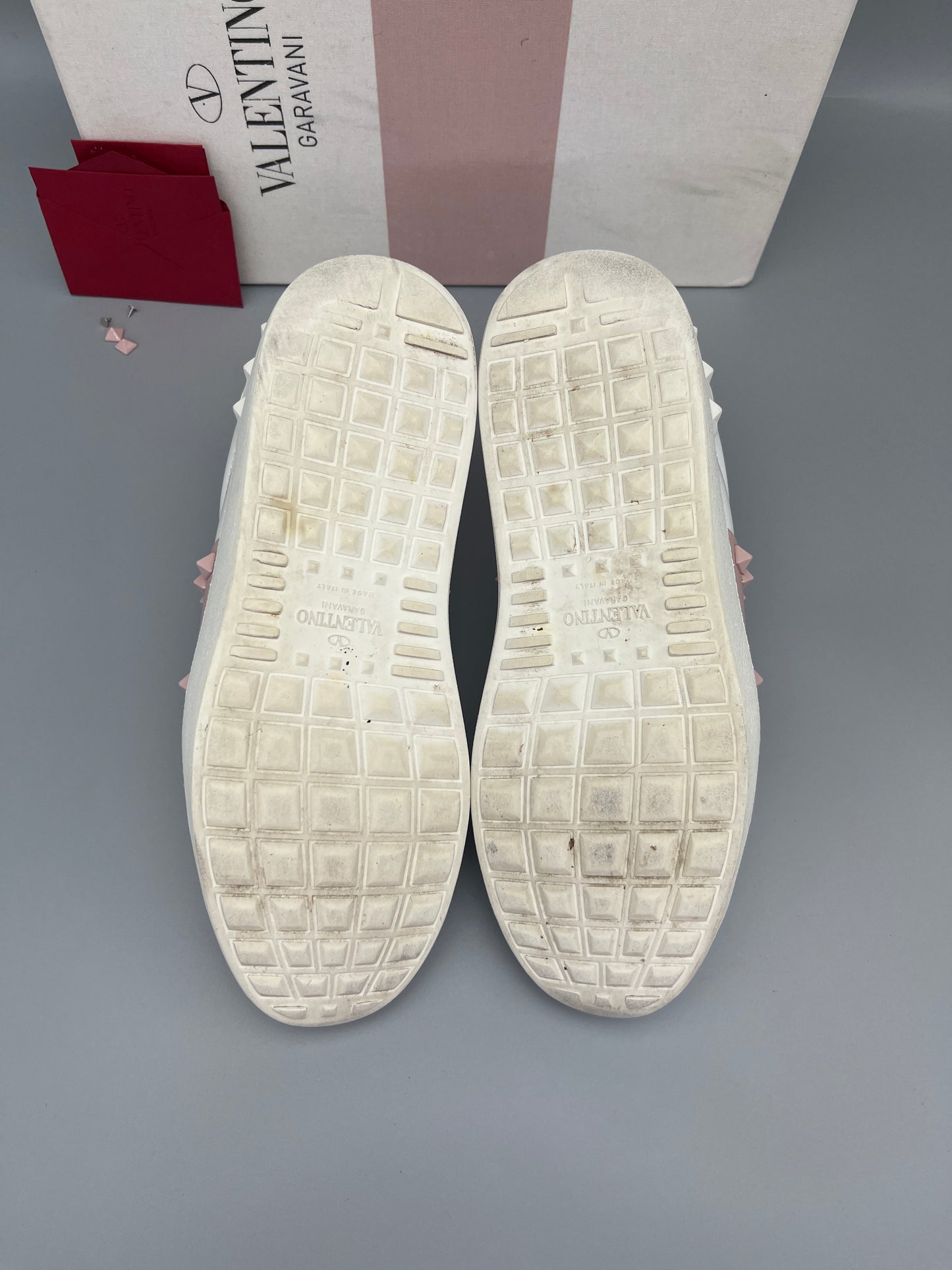 Valentino Open Rockstud Untitled Sneaker Pink | 37