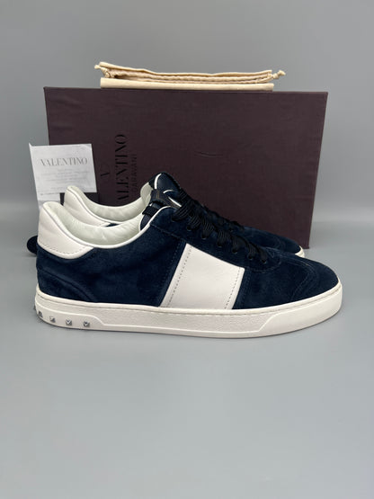 Valentino Garavani Flycrew Sneaker In Navy Suede