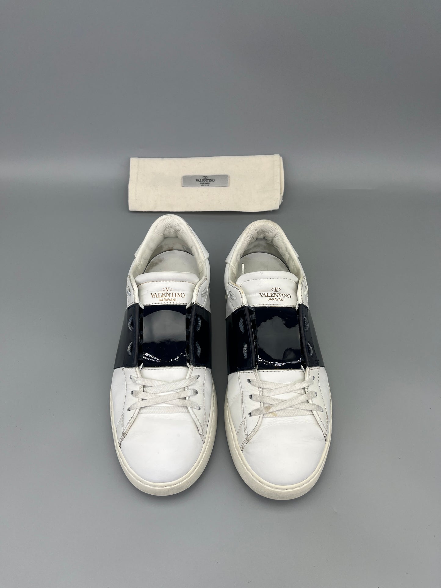 Valentino Open Sneaker Patent Navy | 39