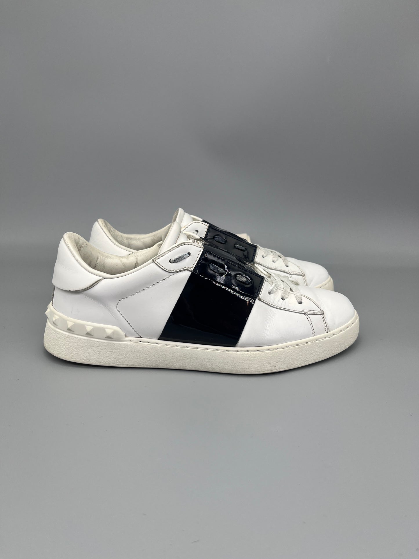 Valentino Open Sneaker Patent Navy | 39