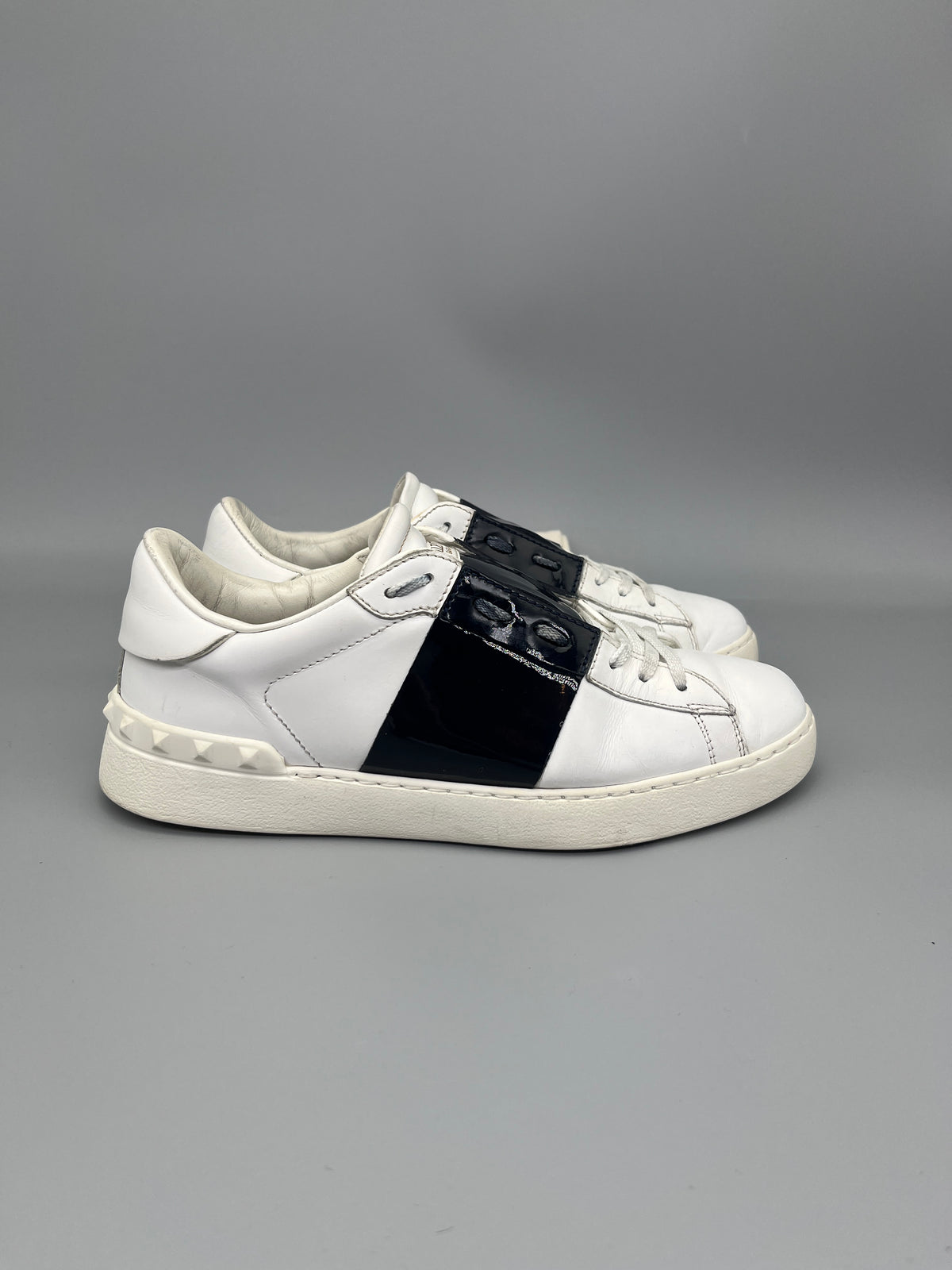 Valentino Open Sneaker Patent Navy | 39