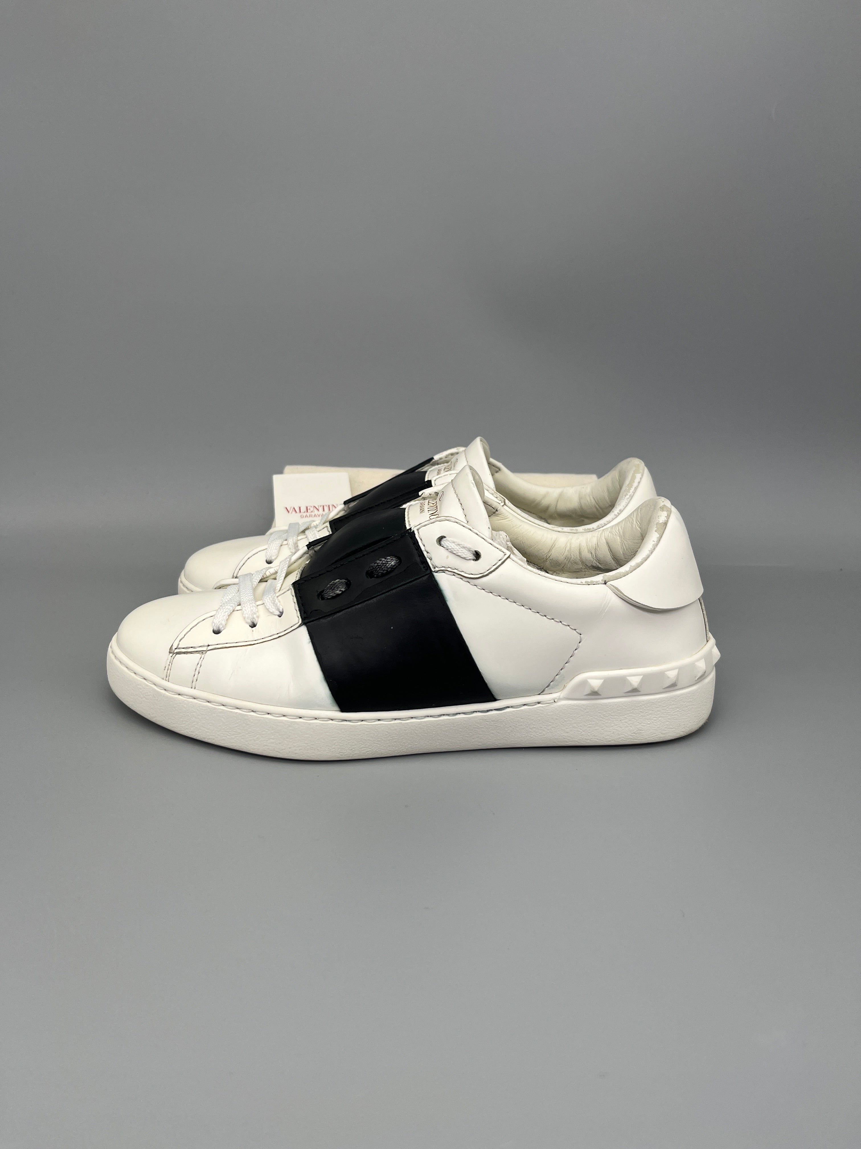 Valentino Open Sneaker Black | 40.5 – The Grand Archive AB
