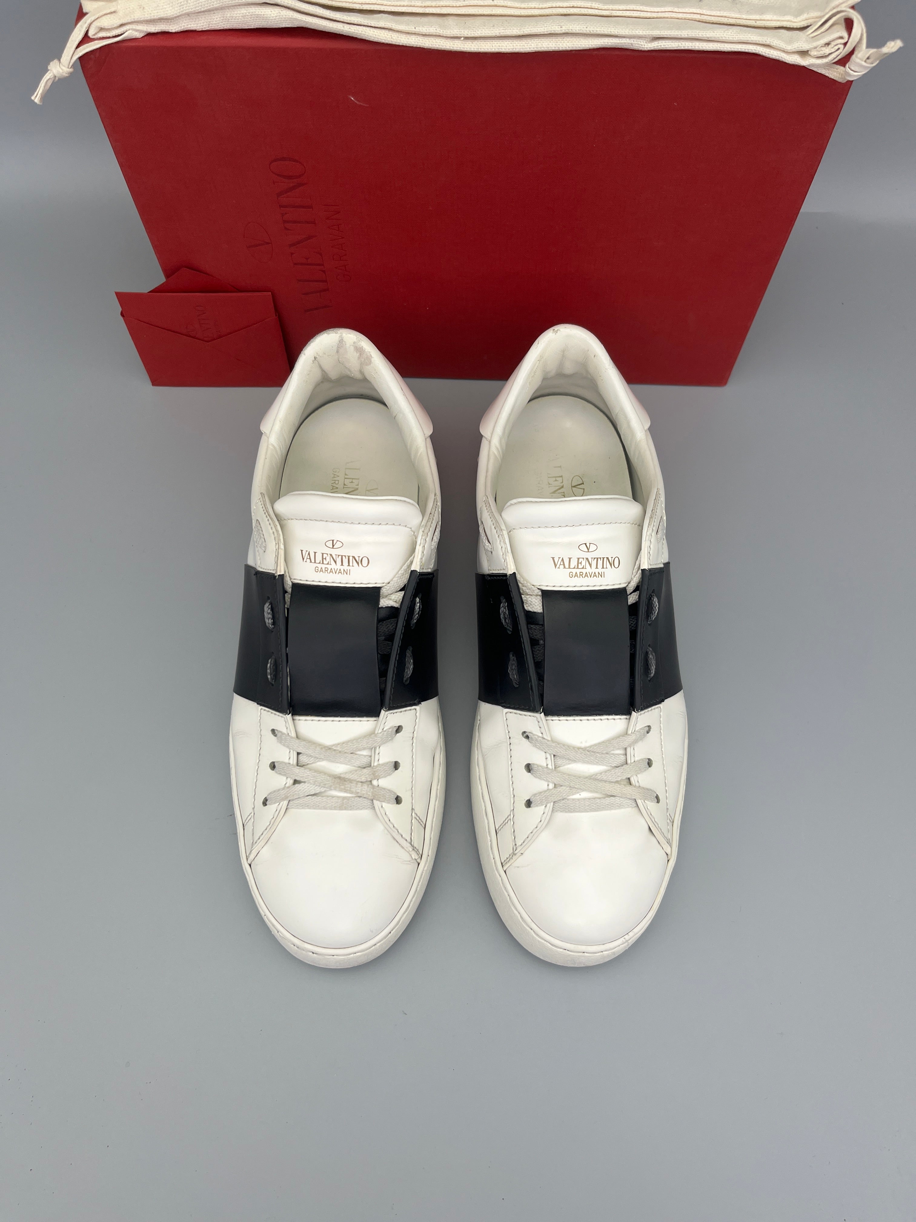 Valentino Open Sneaker Black | 41 – The Grand Archive AB