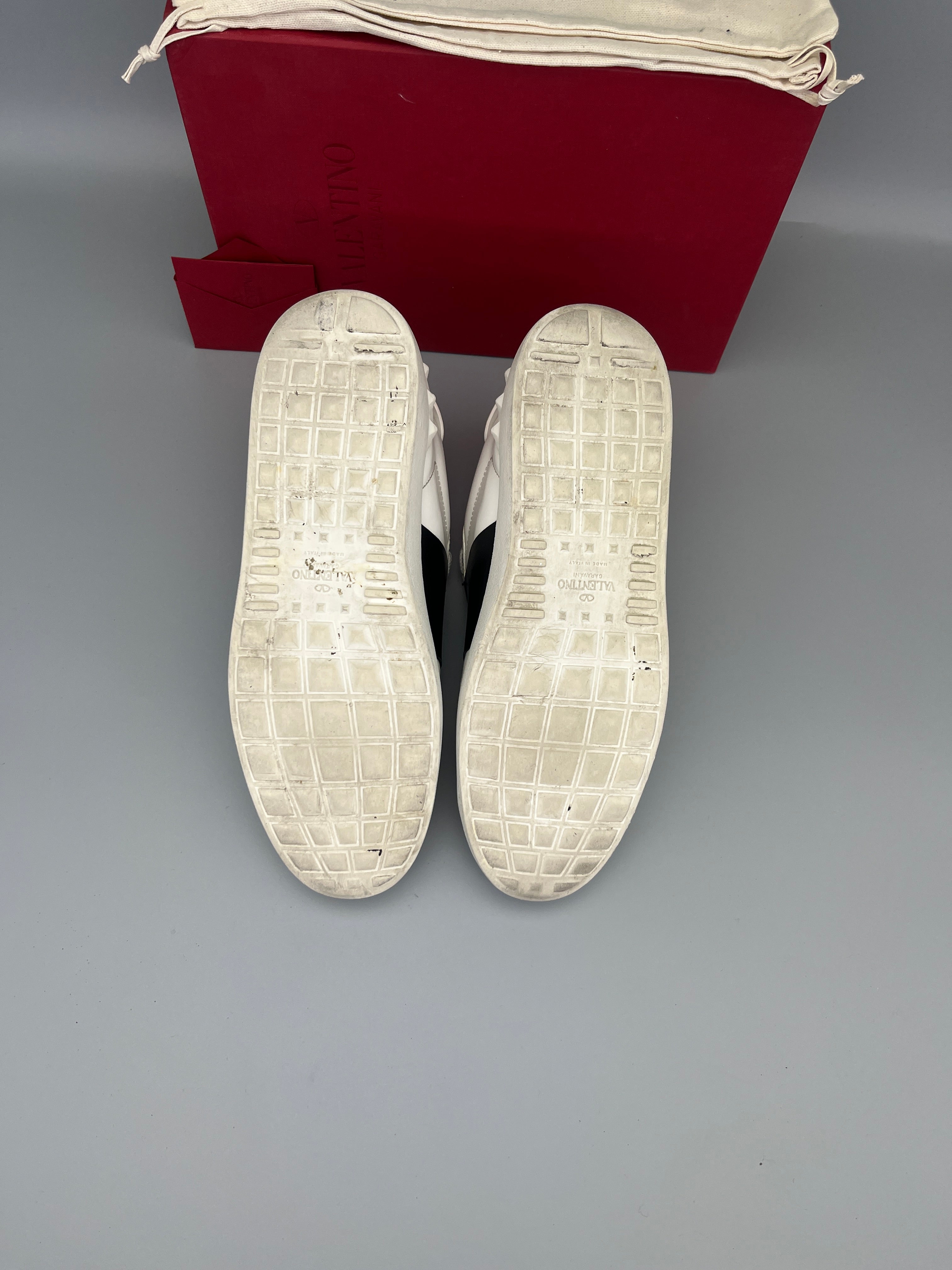 Valentino Open Sneaker Black | 41 – The Grand Archive AB